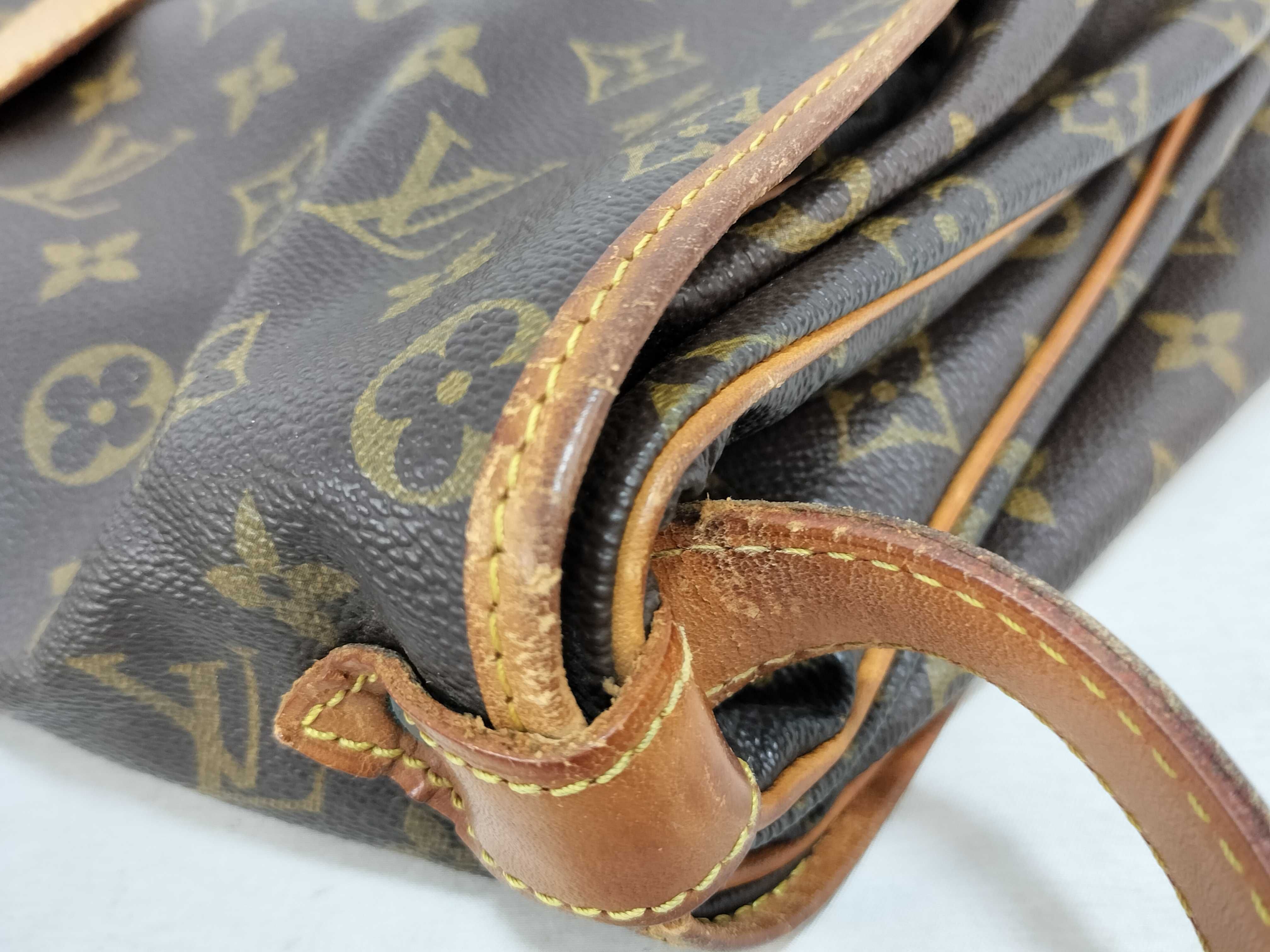 Monogram M42254 Saumur 35 Shoulder Bag — view 5
