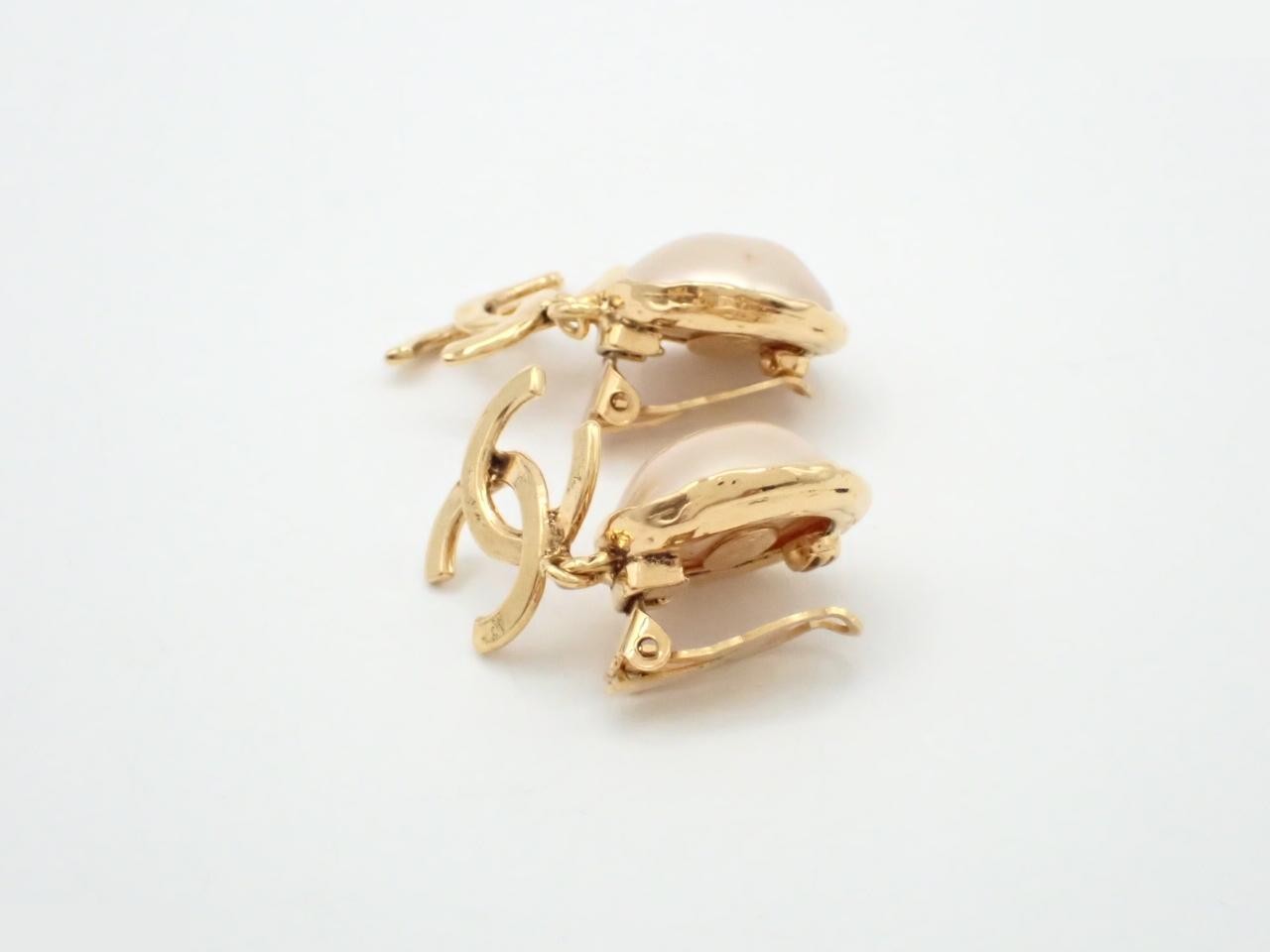 Coco Mark Faux Pearl Earrings, Vintage, 93A — view 3