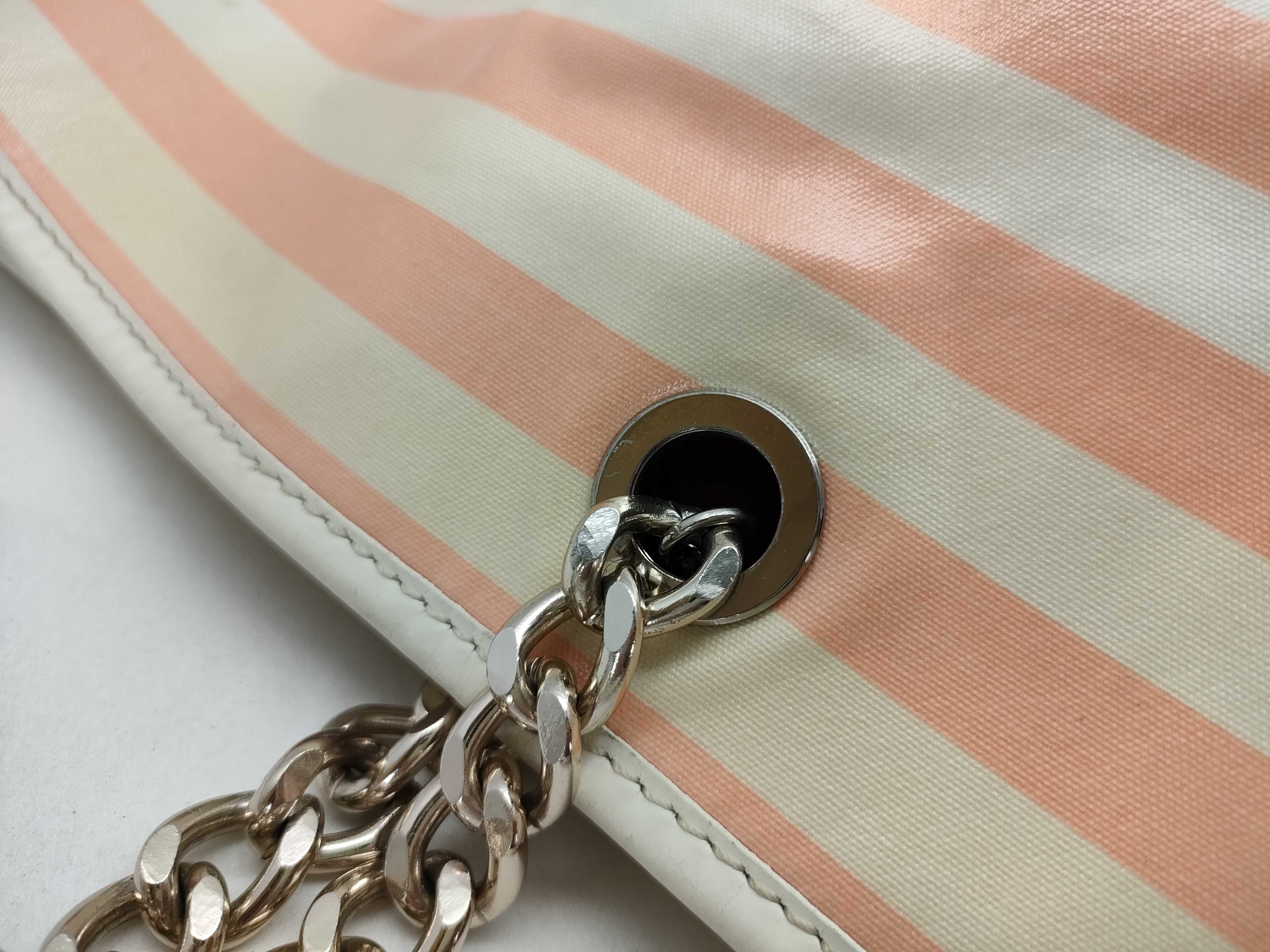 Blue Label Burberry Handbag Tote Bag Handbag — view 5