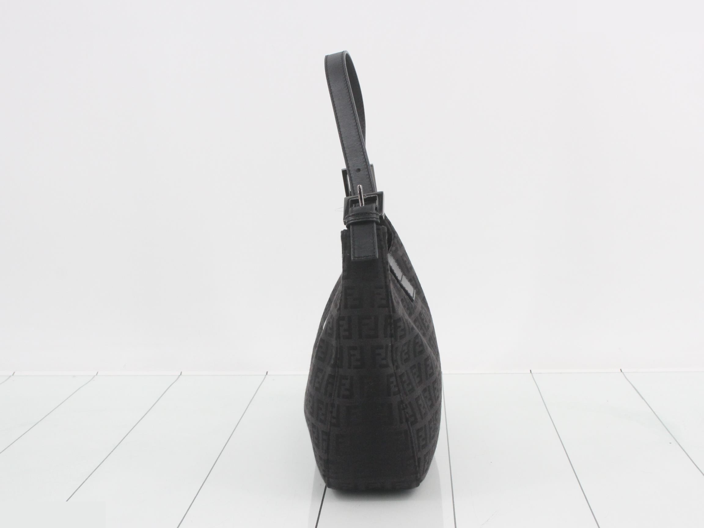 ZUCCA Mamma Bucket Shoulder Bag — view 3