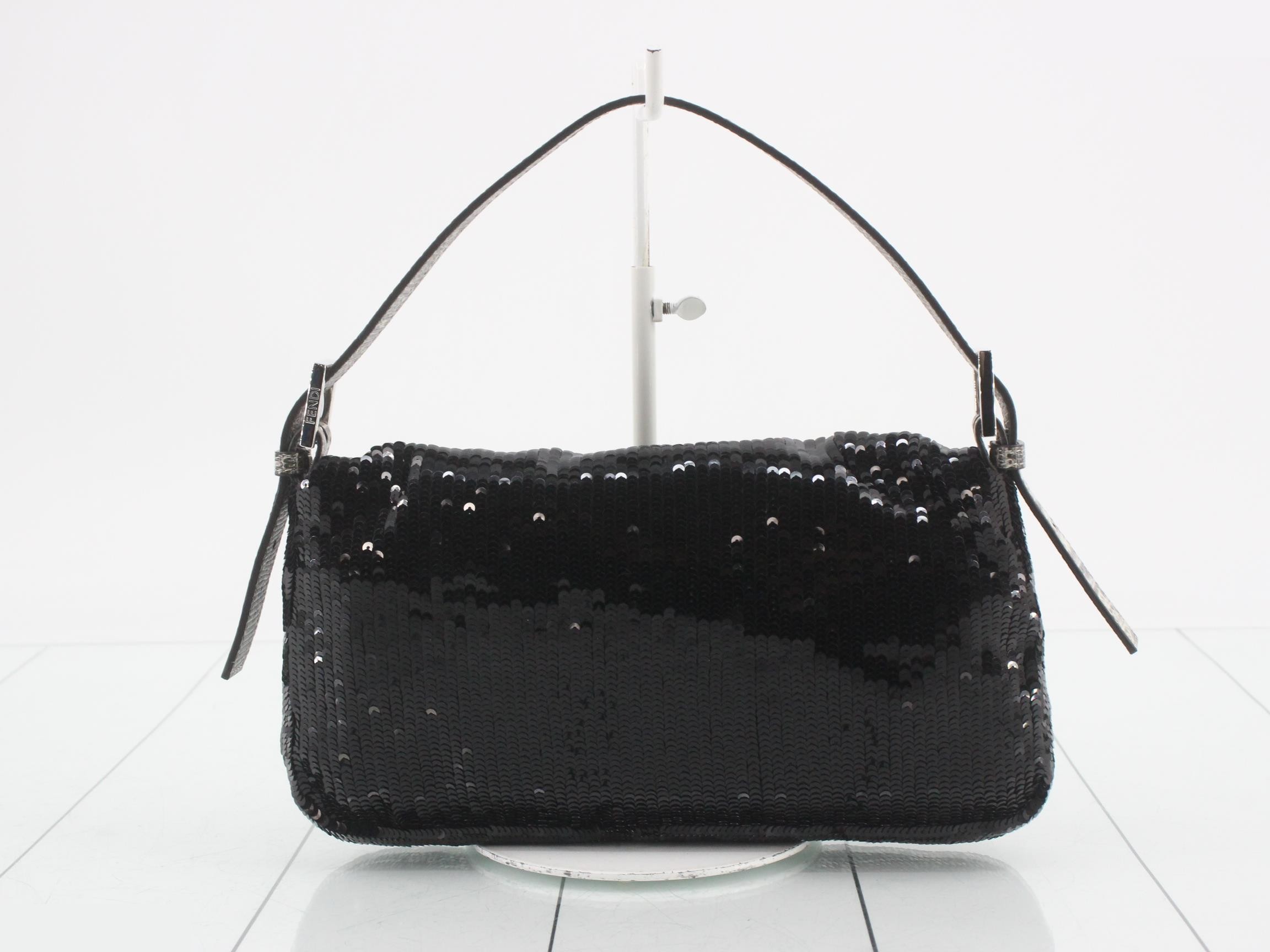 Himalaya x Sequin Mamma Bucket Shoulder Bag - Black — view 2