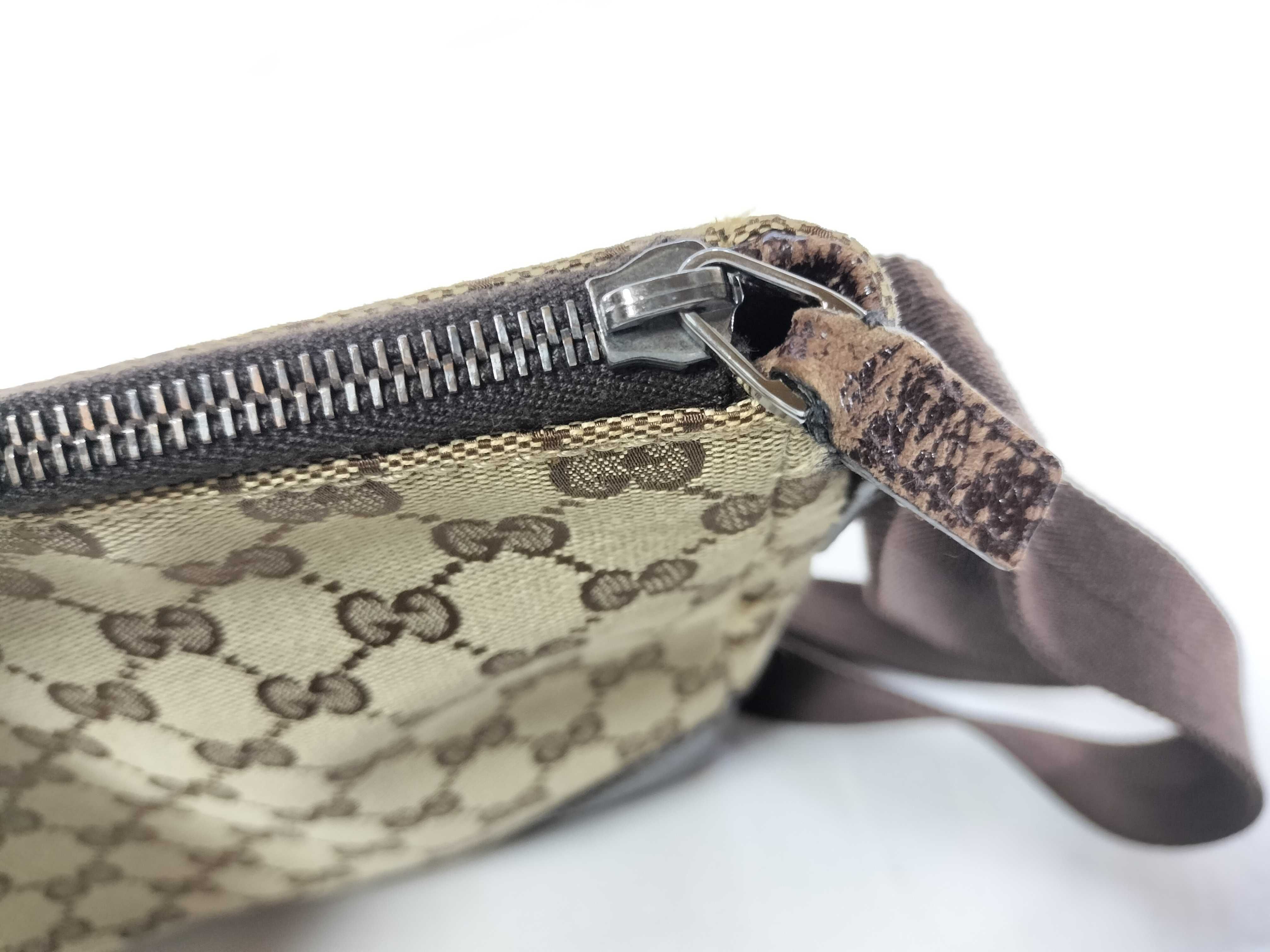 GG Canvas Shoulder Bag 114273205011 — view 13