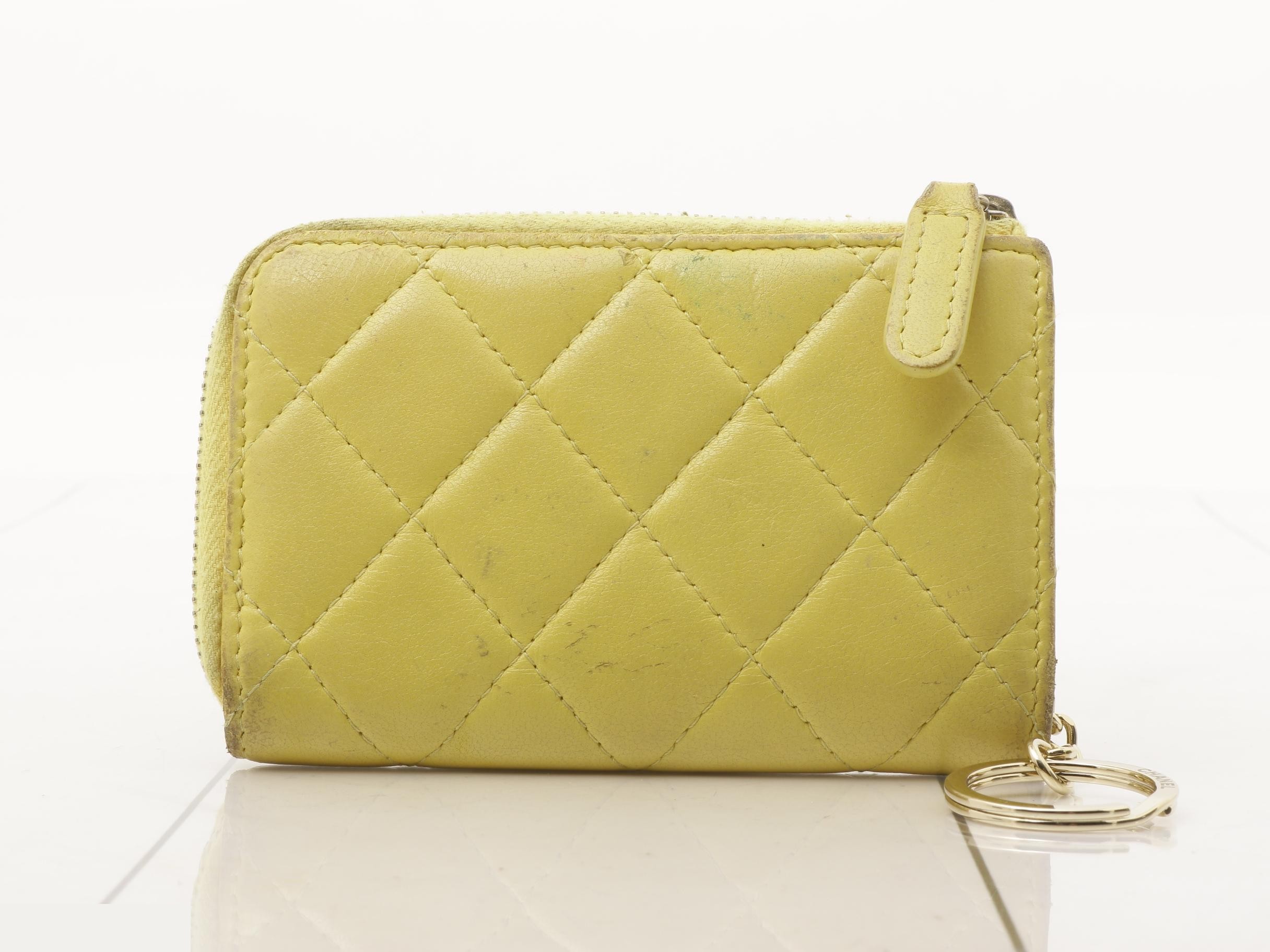 Matelassé Coin Case, Yellow, 23005307 — view 2