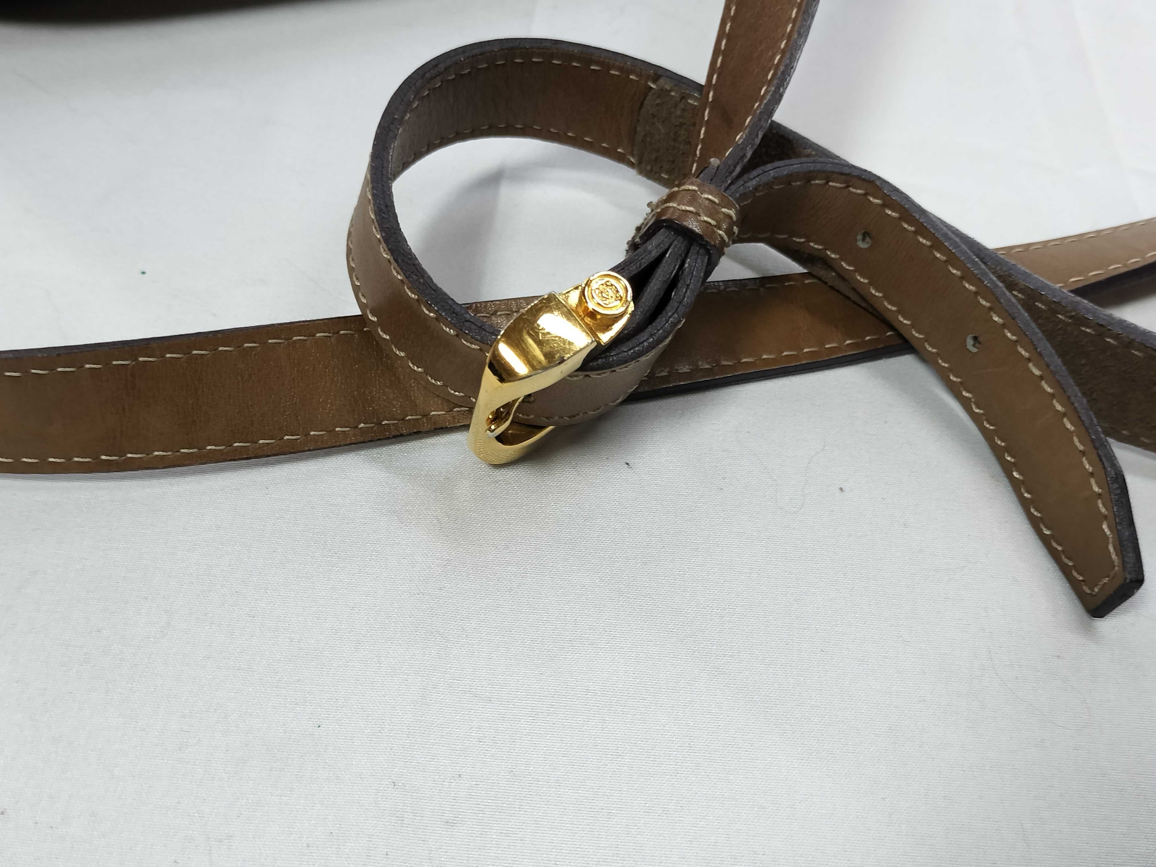 Anagram Leather Shoulder Bag — view 4