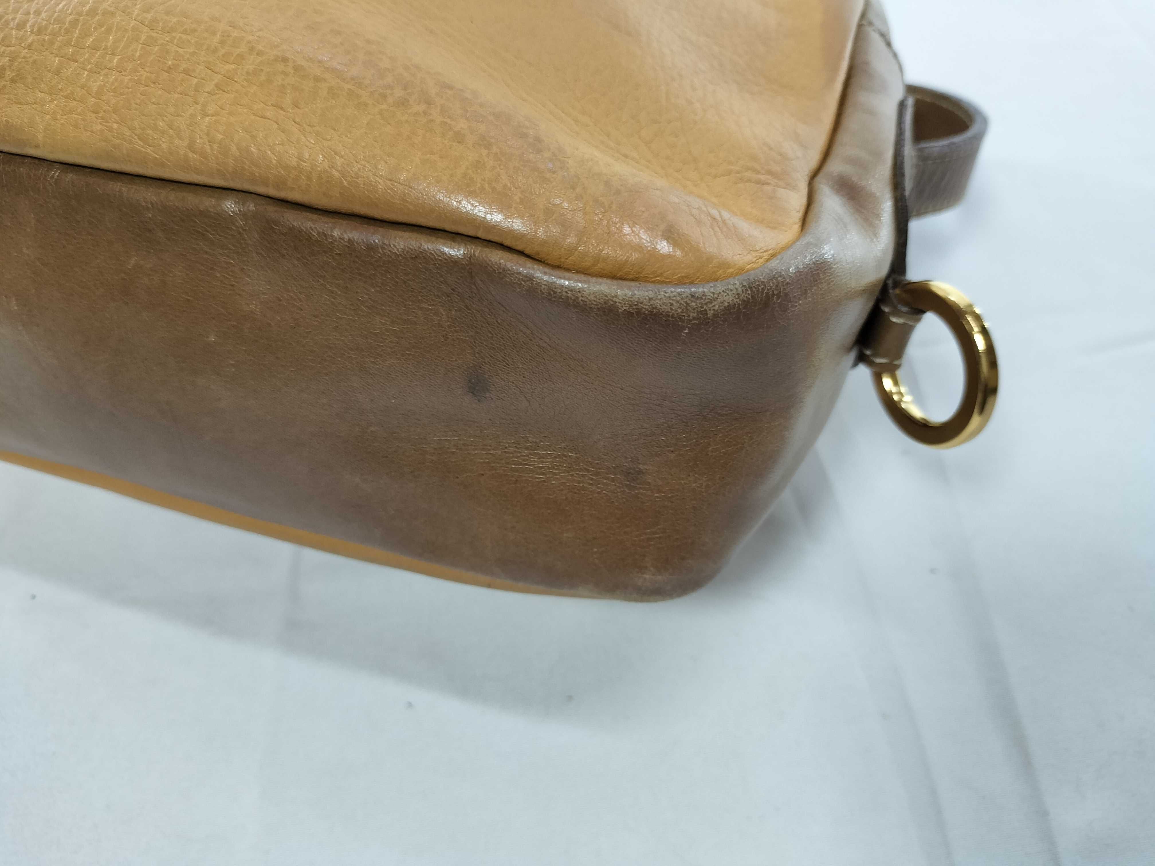 Anagram Leather Shoulder Bag — view 7
