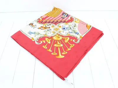 Carre 90 Scarf