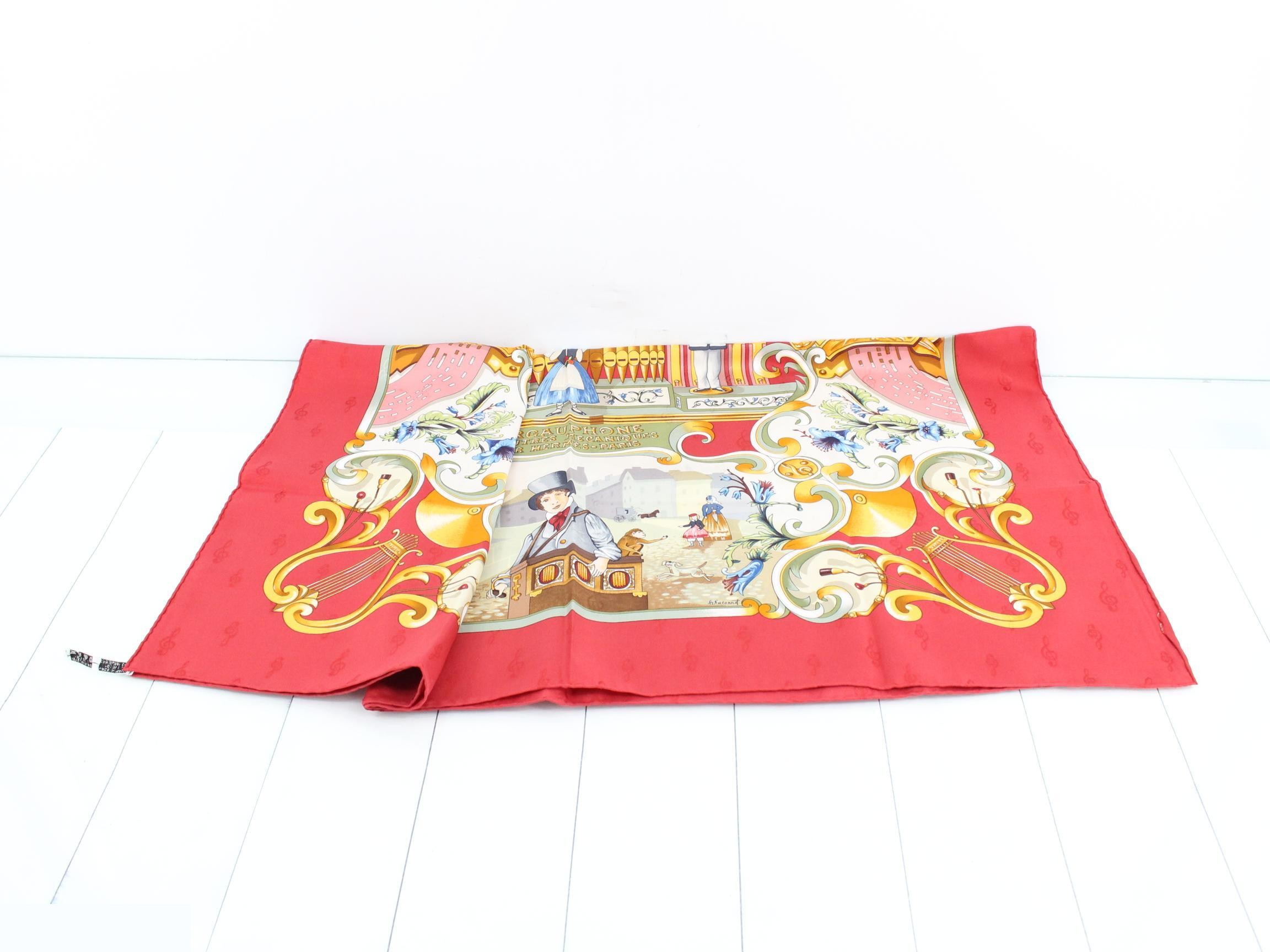 Carre 90 Scarf — view 3