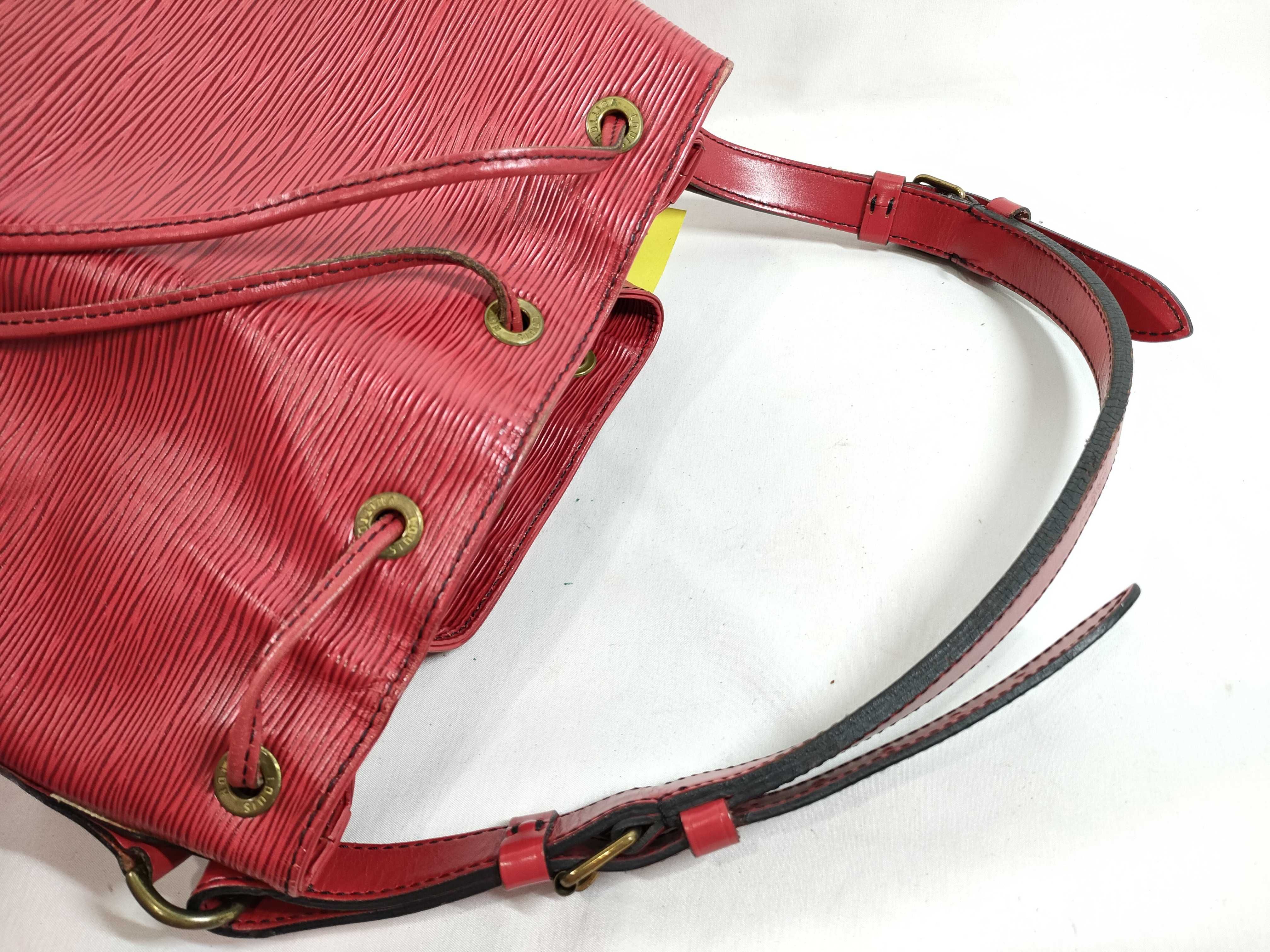 Epi Noé Shoulder Bag — view 3