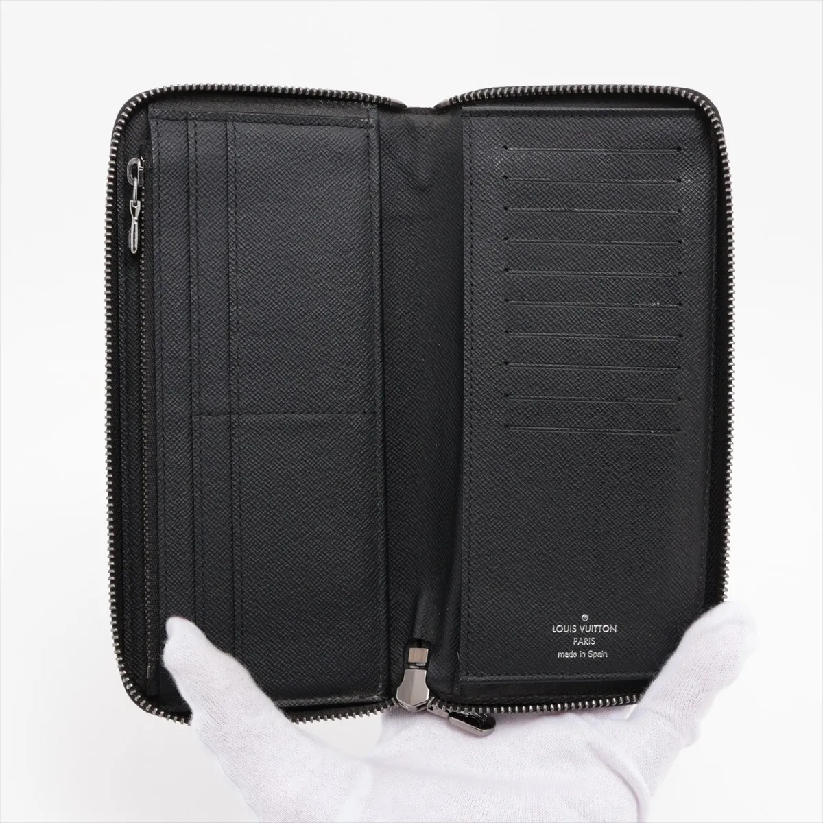 Monogram Eclipse Zippy Wallet Vertical M62295 GI0260 Black Round Zip Wallet — view 3
