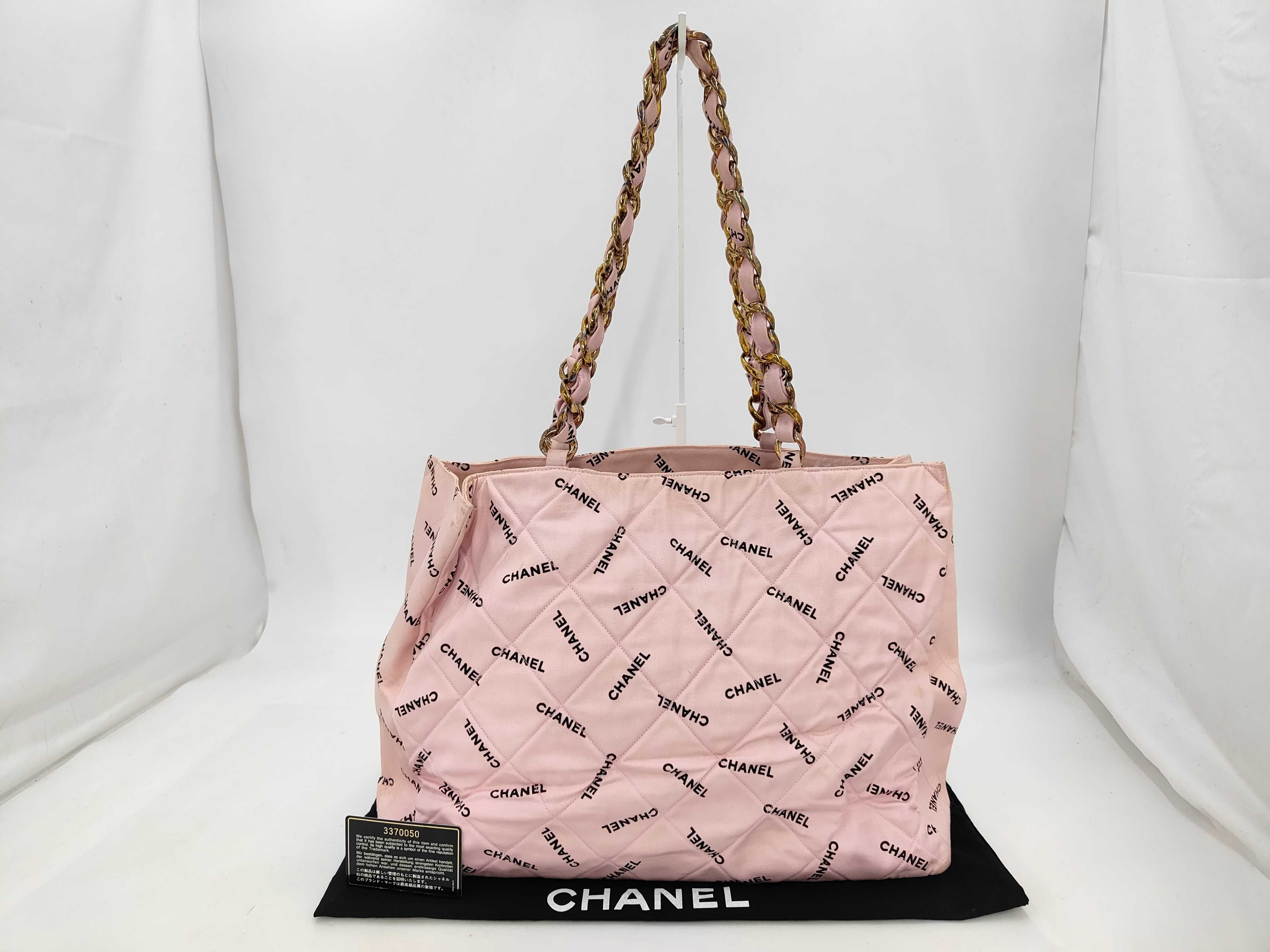 canvas chain bag with logo, pink, gold hardware, tote bag