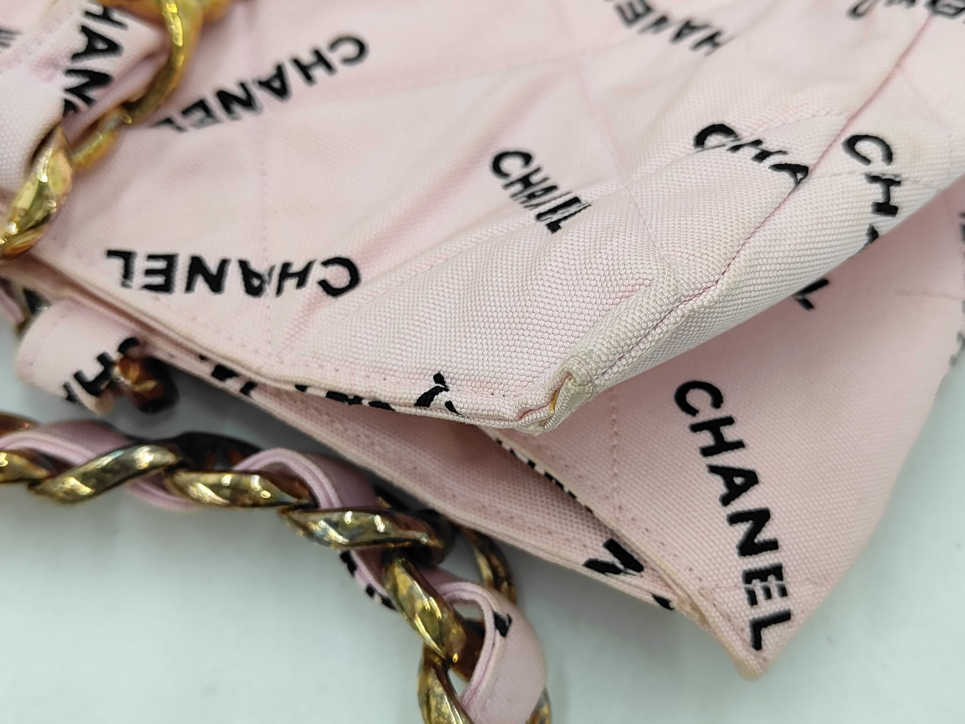 canvas chain bag with logo, pink, gold hardware, tote bag — view 11