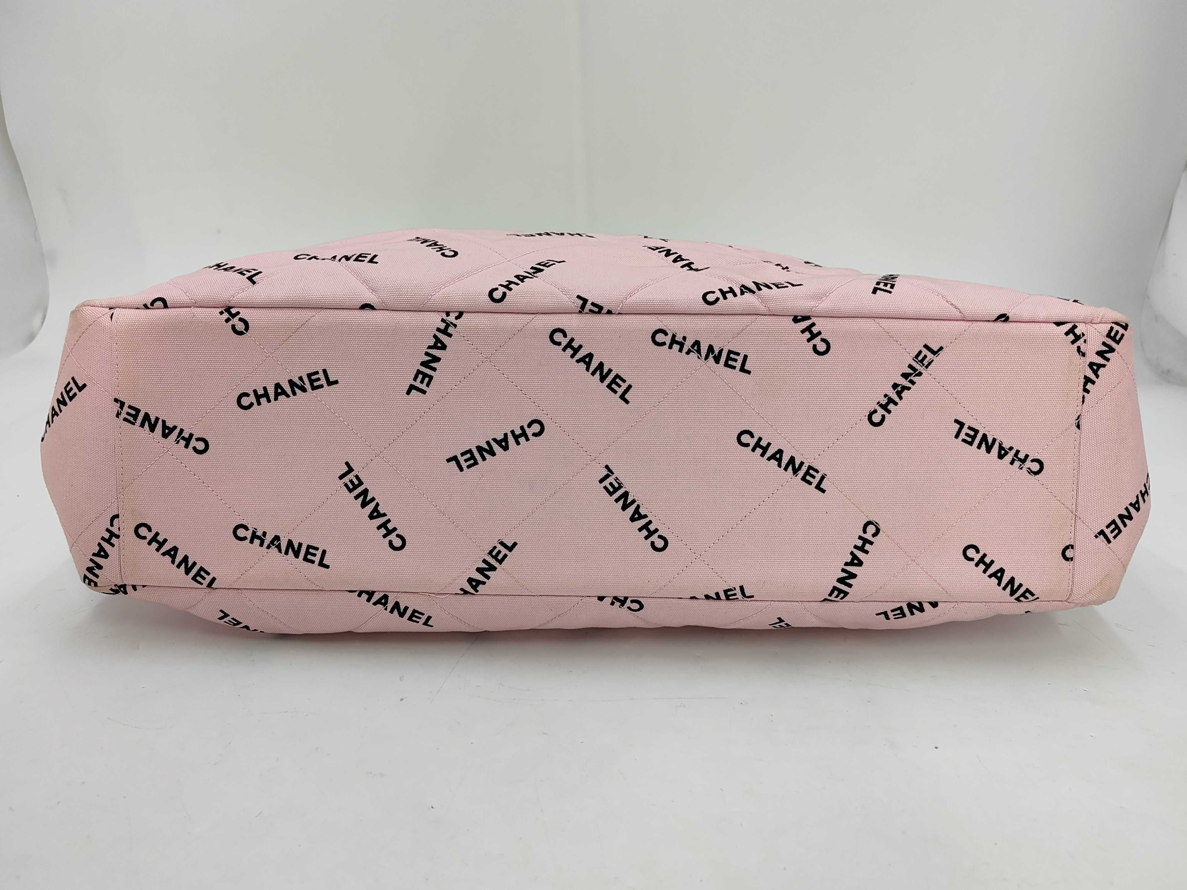 canvas chain bag with logo, pink, gold hardware, tote bag — view 7