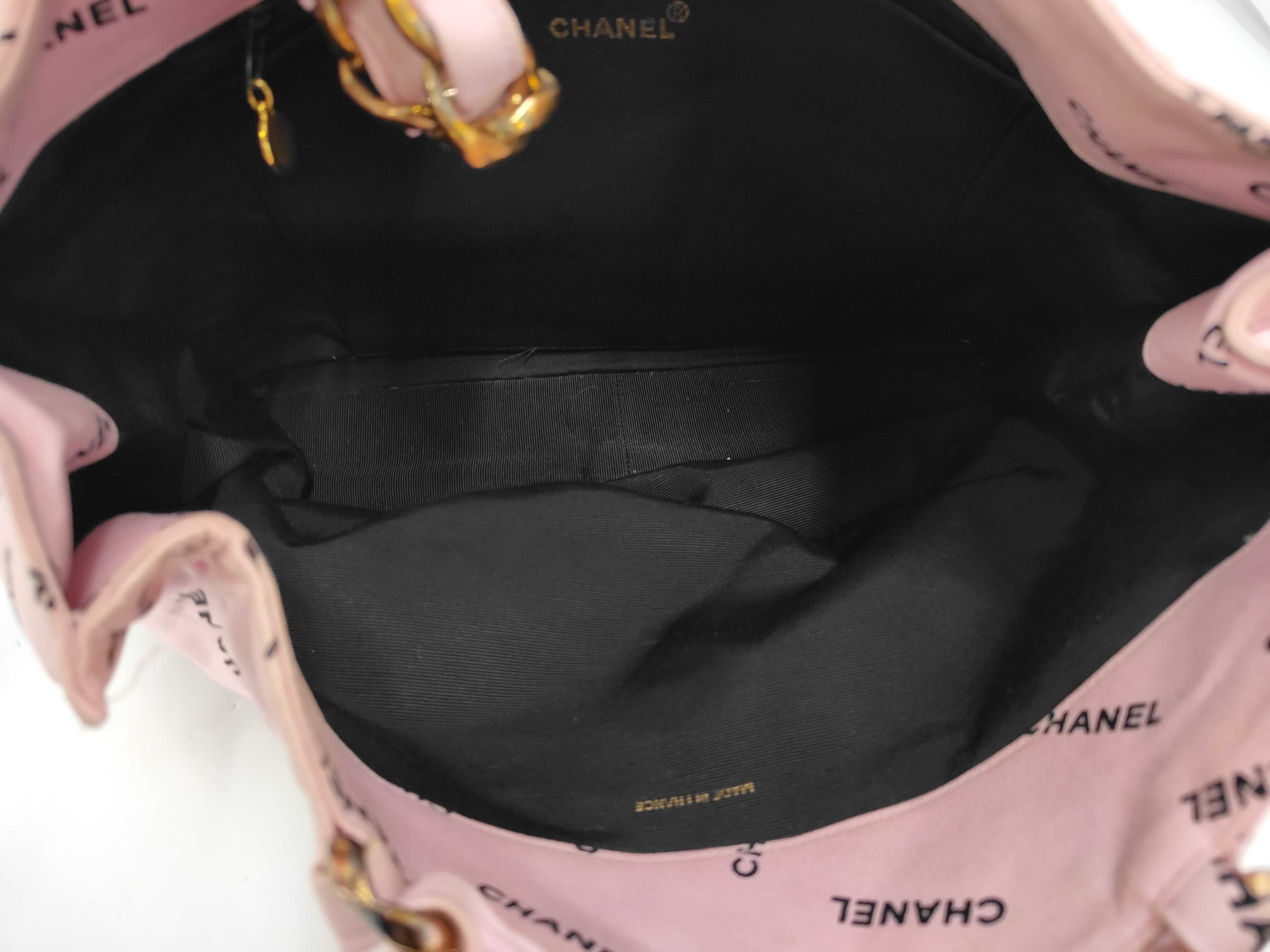 canvas chain bag with logo, pink, gold hardware, tote bag — view 8