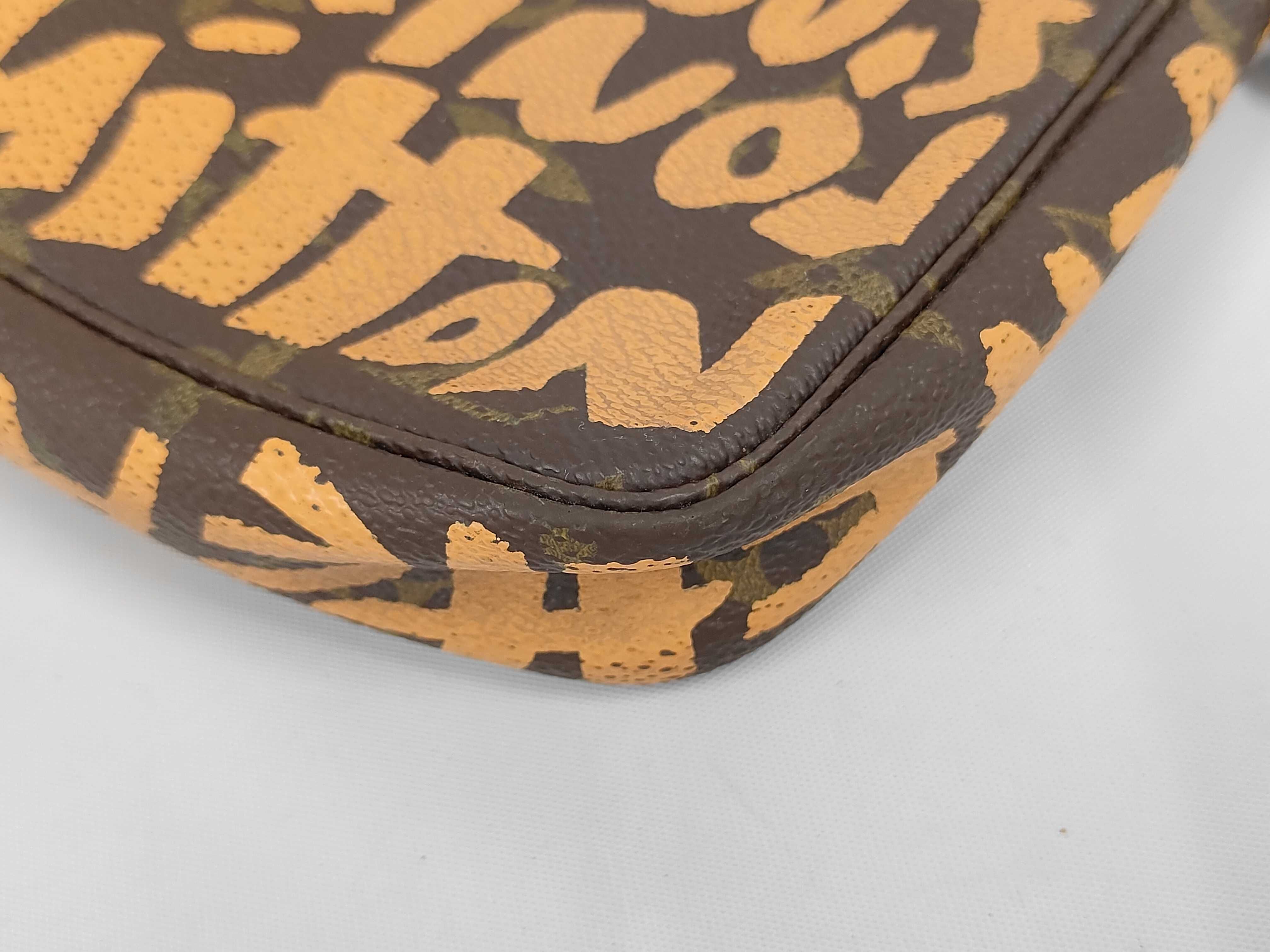 Eclipse Portefeuille Brazza IC Chip Comic Print Handbag — view 4