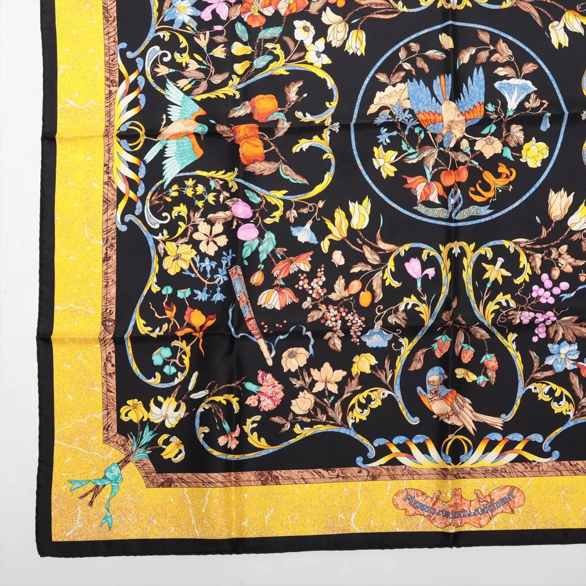 Carre 90 PIERRES d' ORIENT et d' OCCIDENT Oriental stone and Western stonework Scarf Silk Black x Yellow Thread Fuzz Thread — view 5