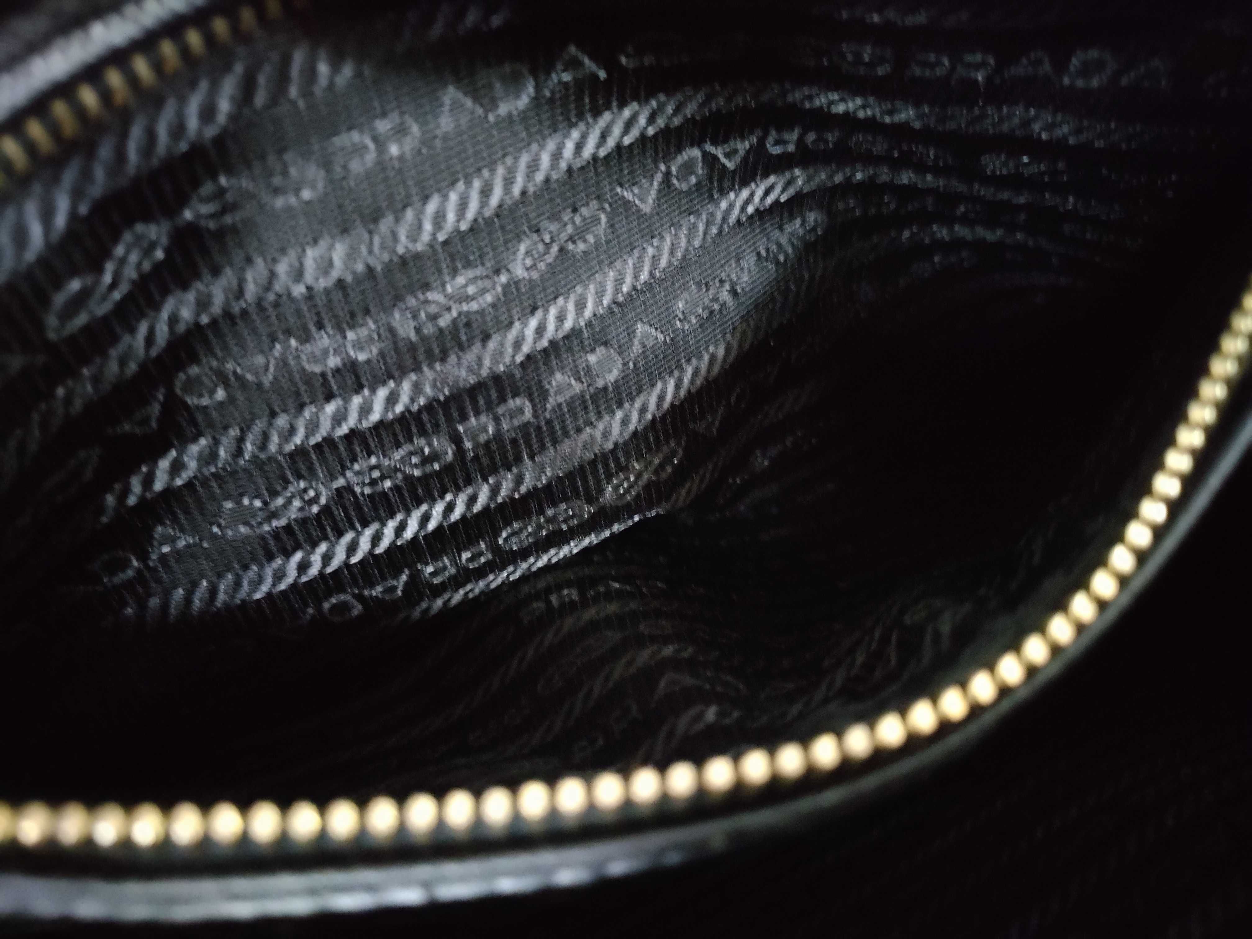 Galleria Medium Saffiano Black Handbag — view 15