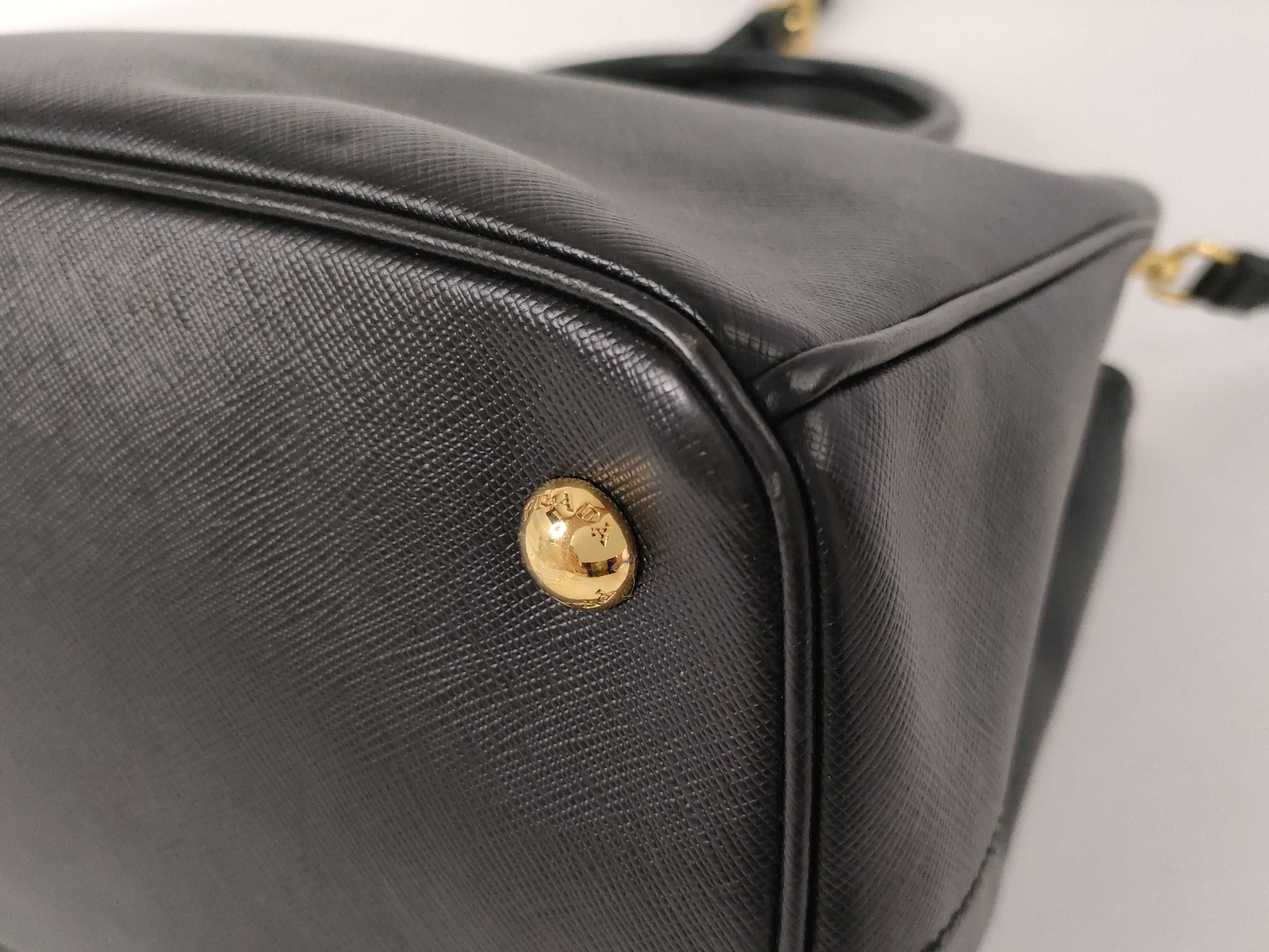Galleria Medium Saffiano Black Handbag — view 7