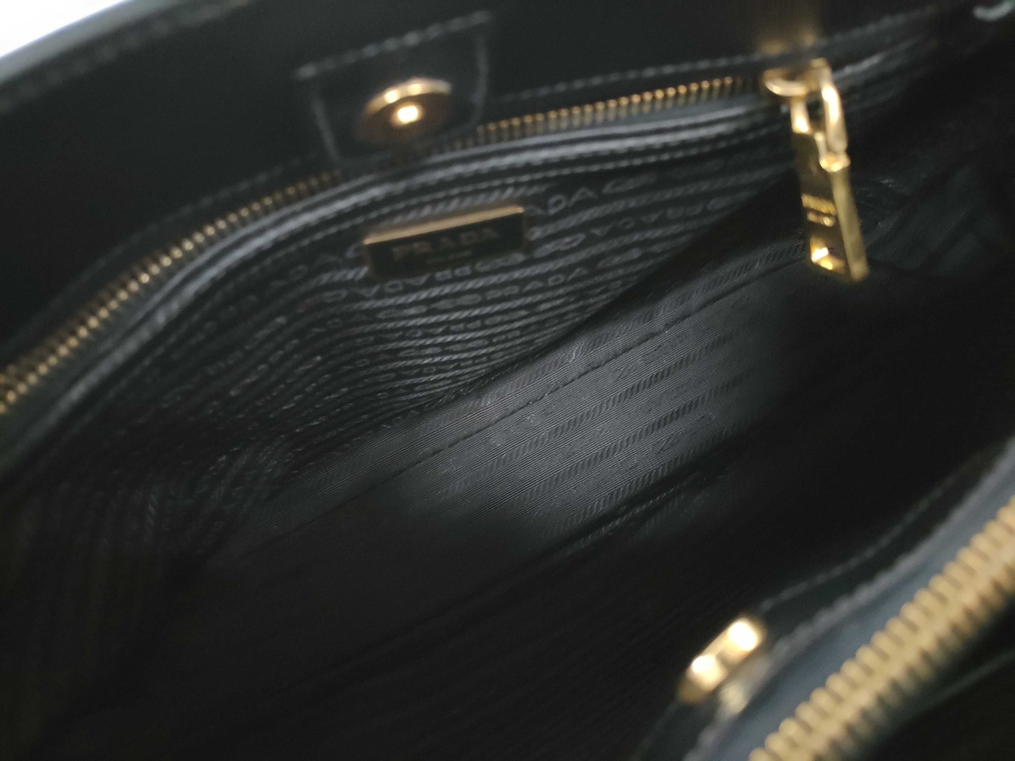Galleria Medium Saffiano Black Handbag — view 9