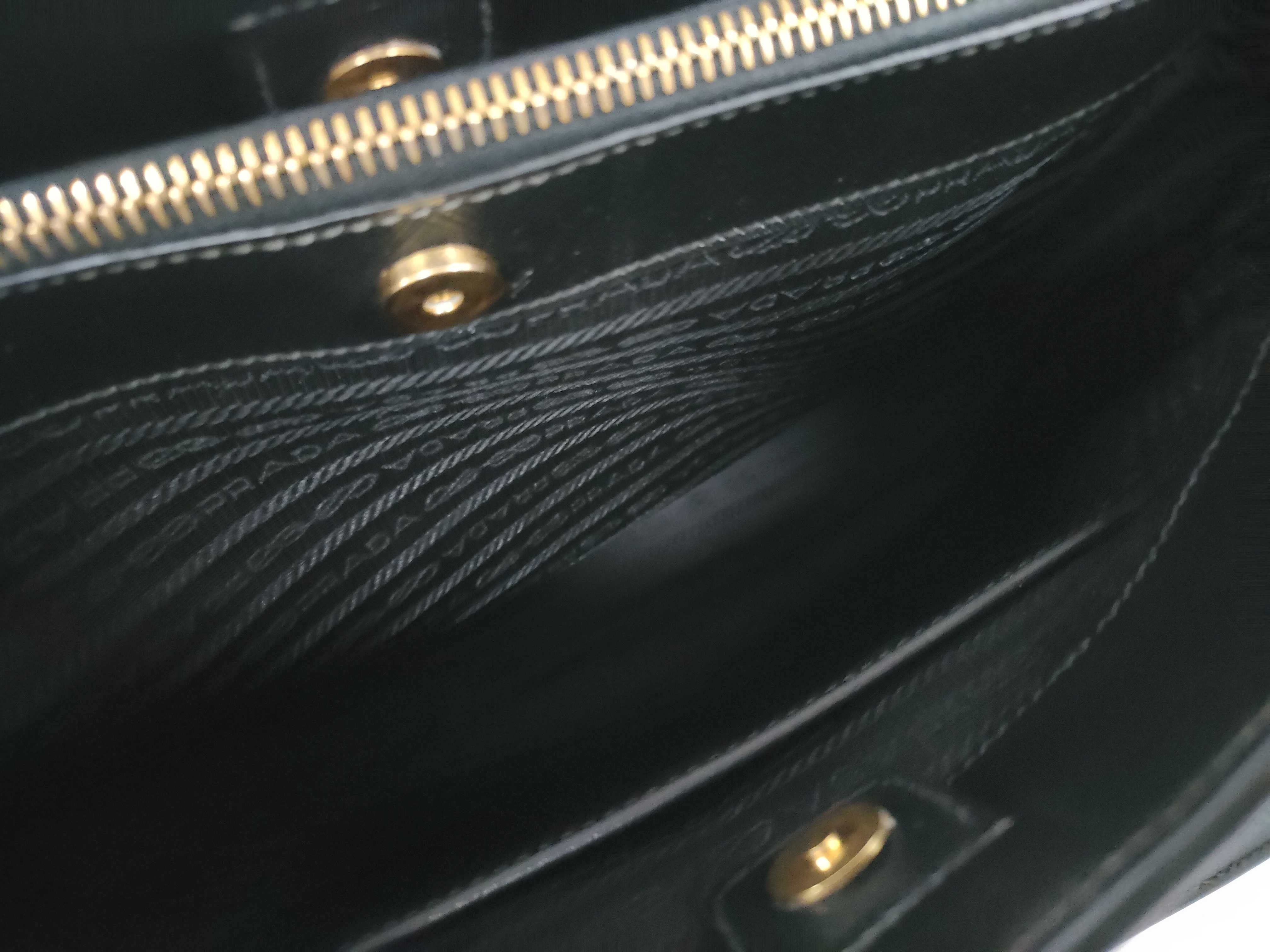 Galleria Medium Saffiano Black Handbag — view 10