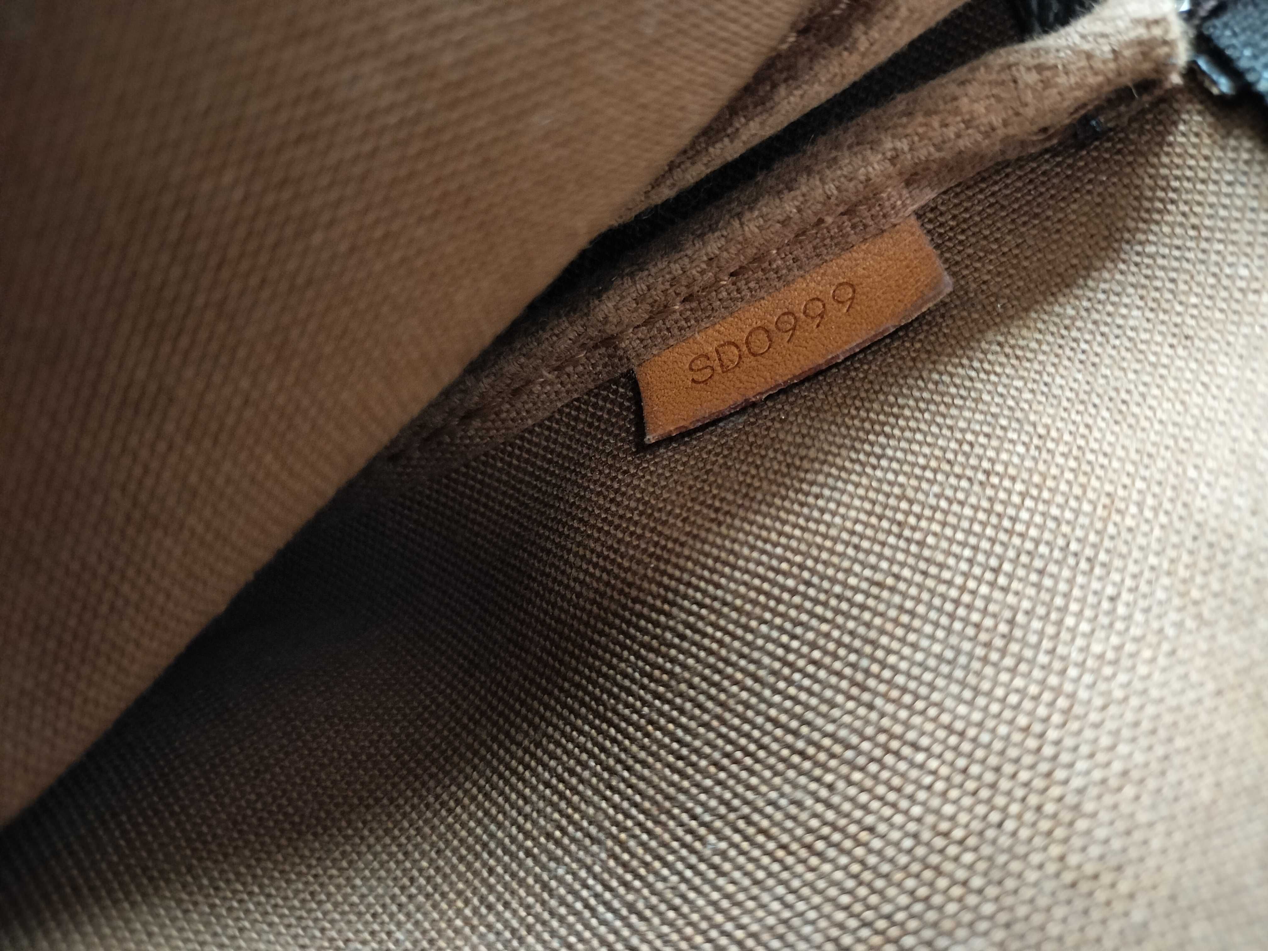 Monogram M40712 Pochette Accessoires Pouch — view 11
