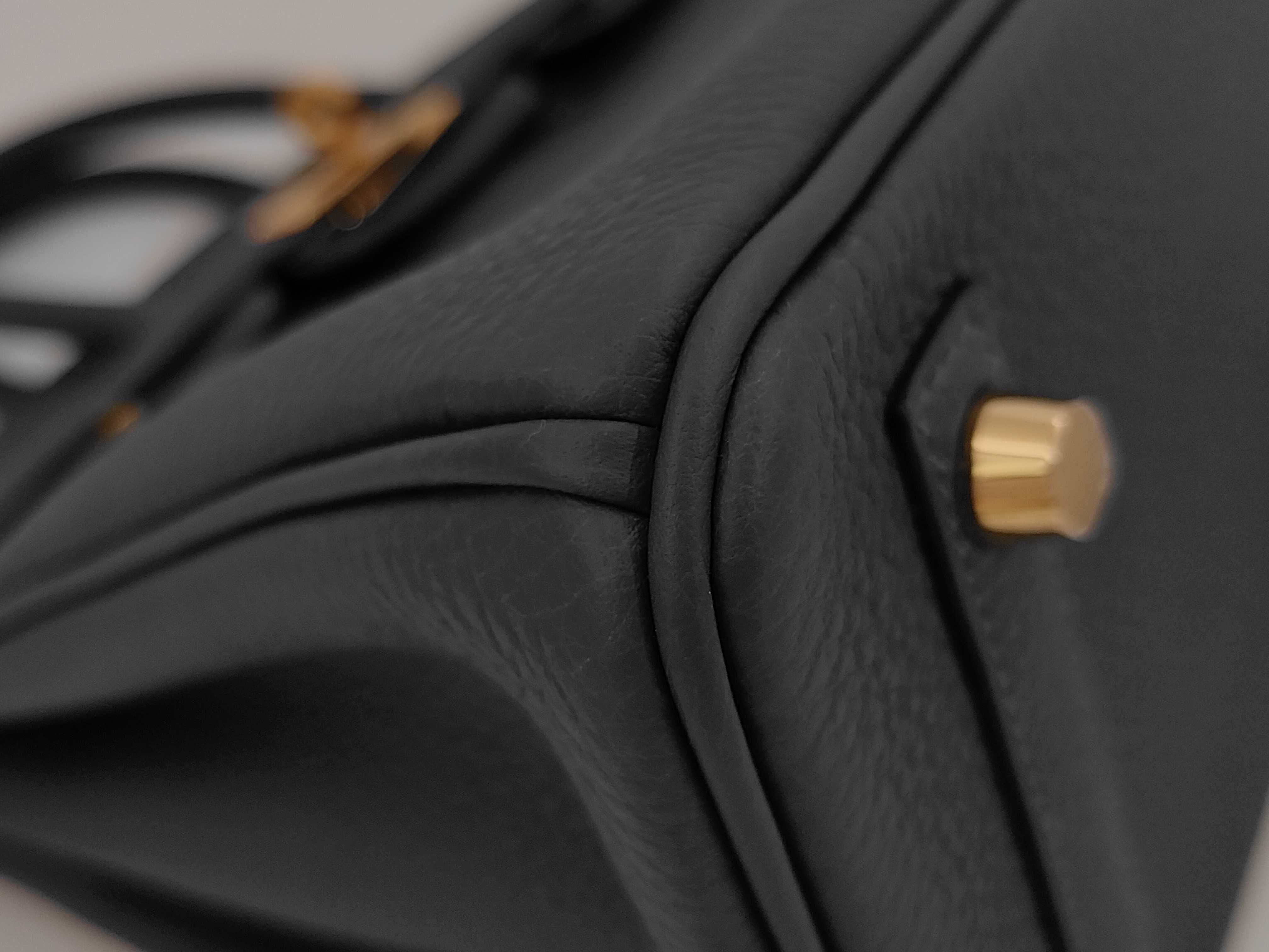 Birkin 25 Gris Misty, Gold Hardware, Gold Stamp, Togo Leather, Gray Handbag — view 3