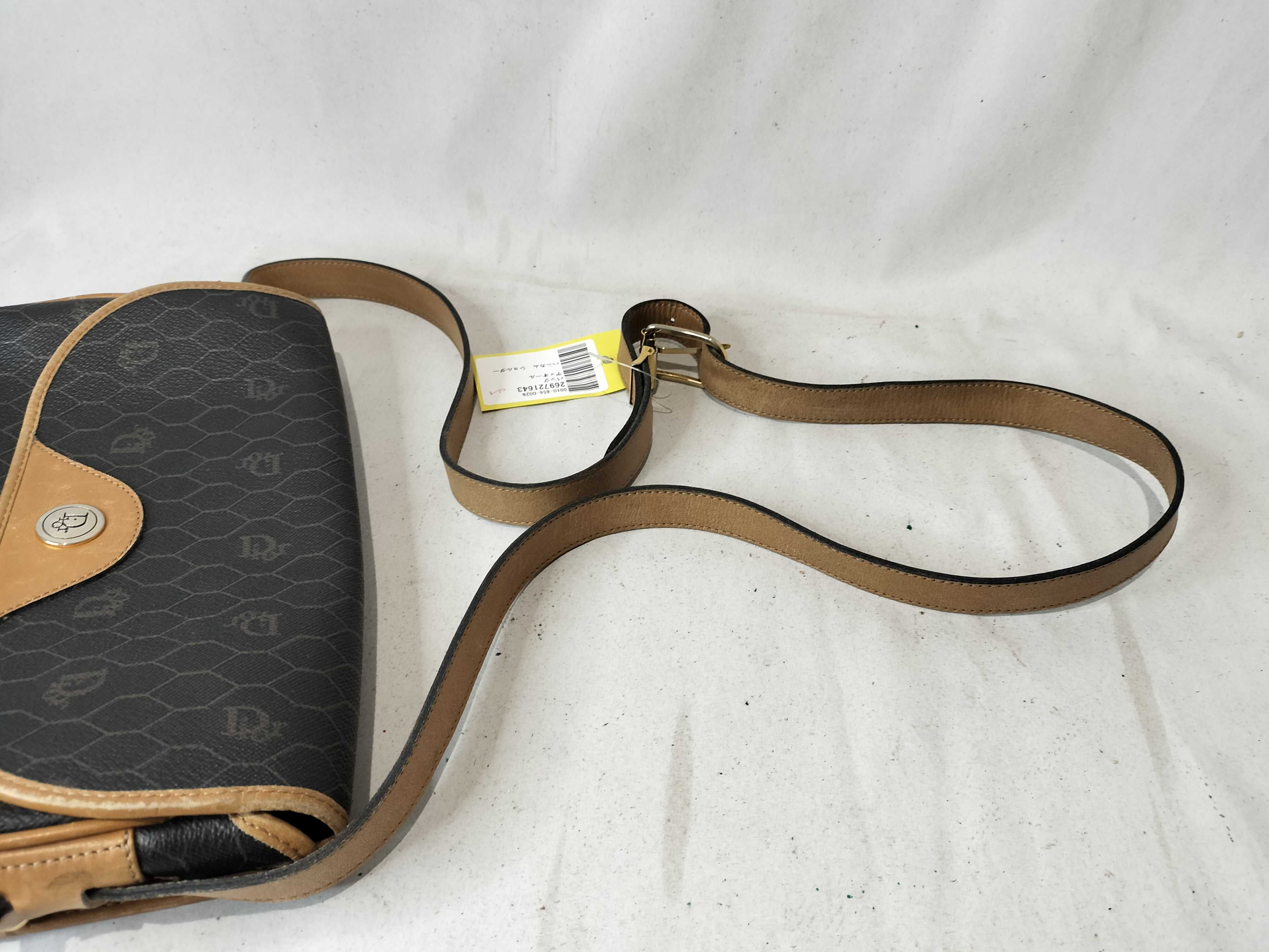 Honeycomb Shoulder Bag — view 4
