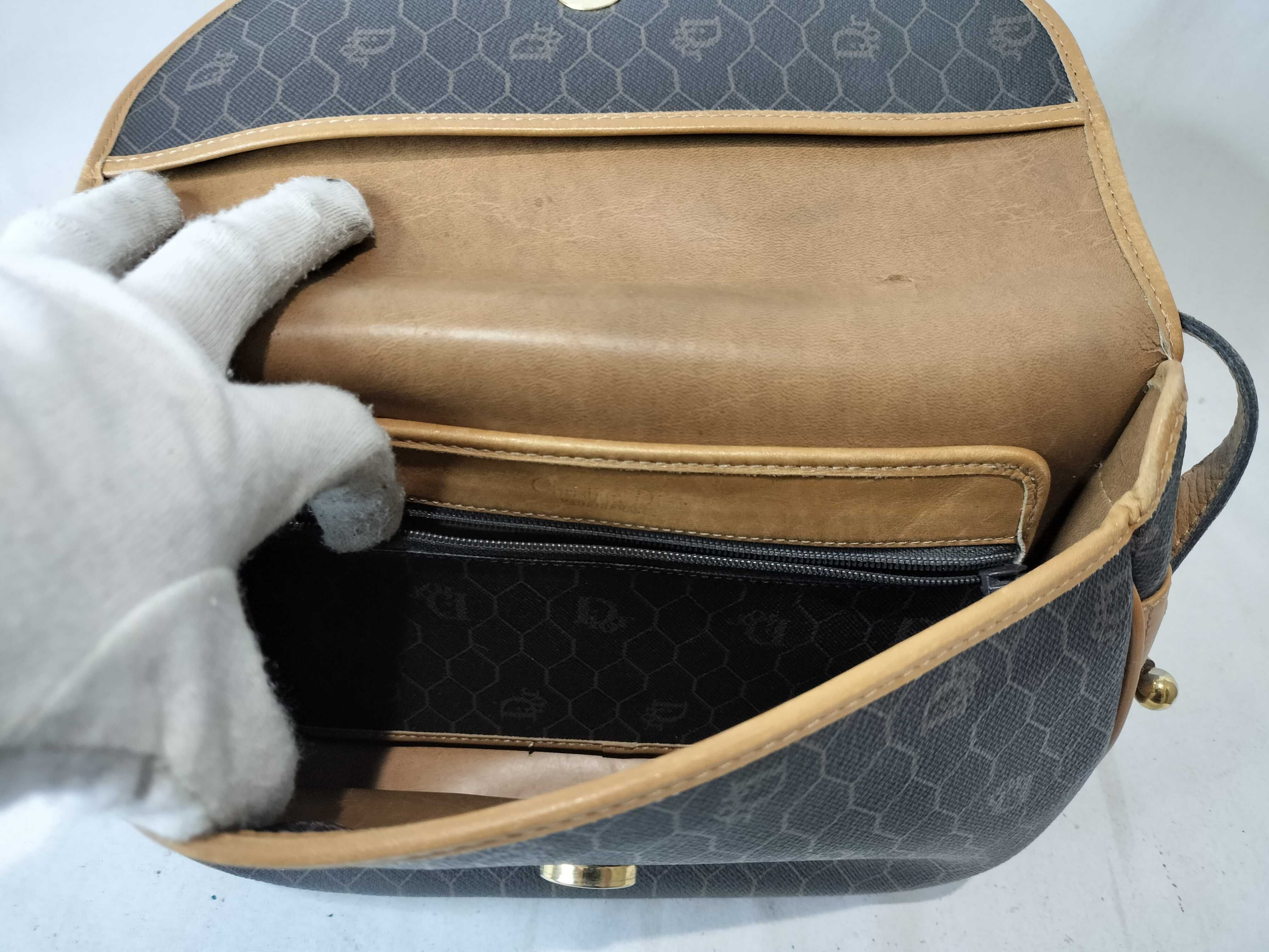 Honeycomb Shoulder Bag — view 10