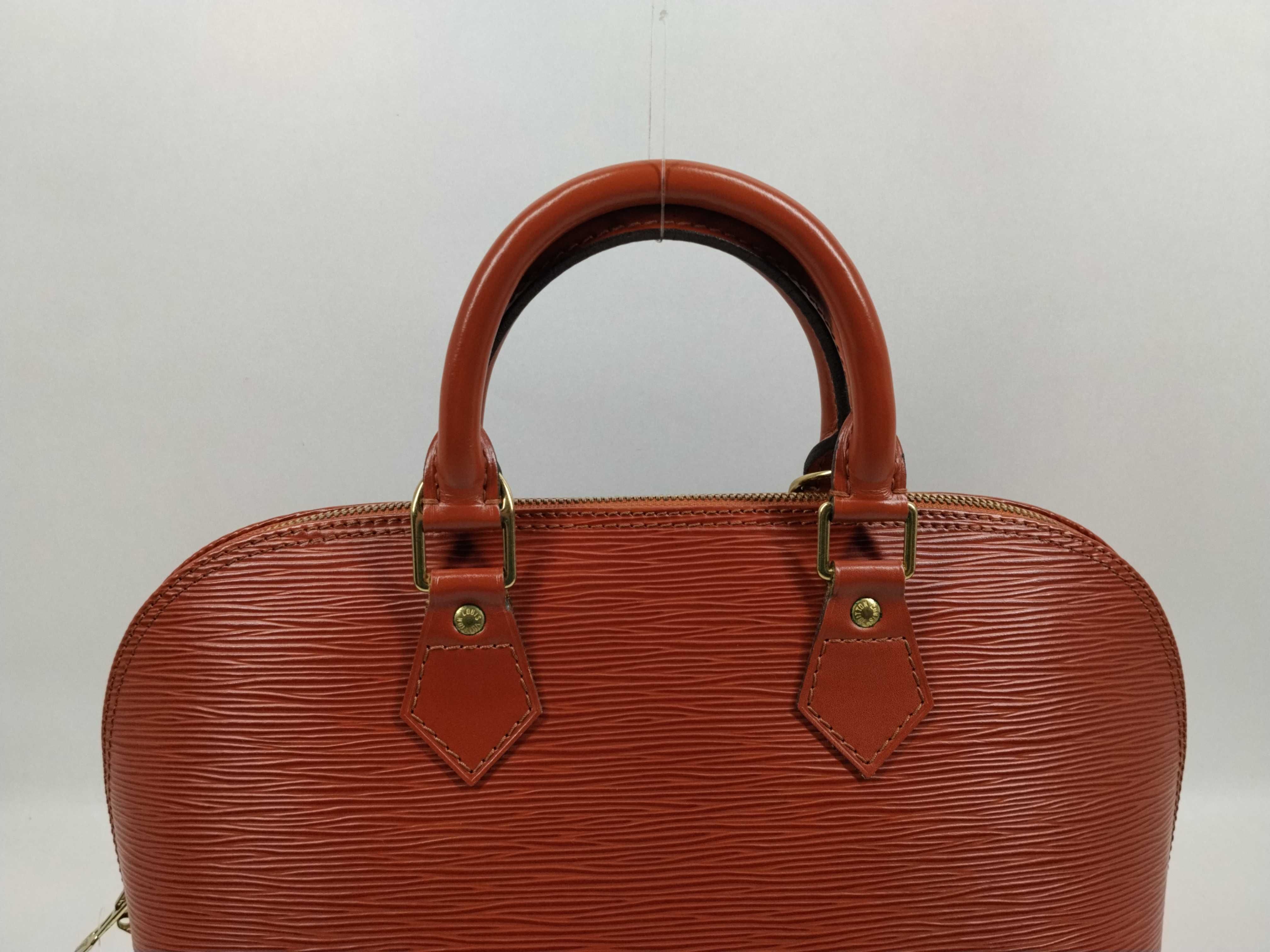 Epi Alma MM Handbag with Padlock — view 4