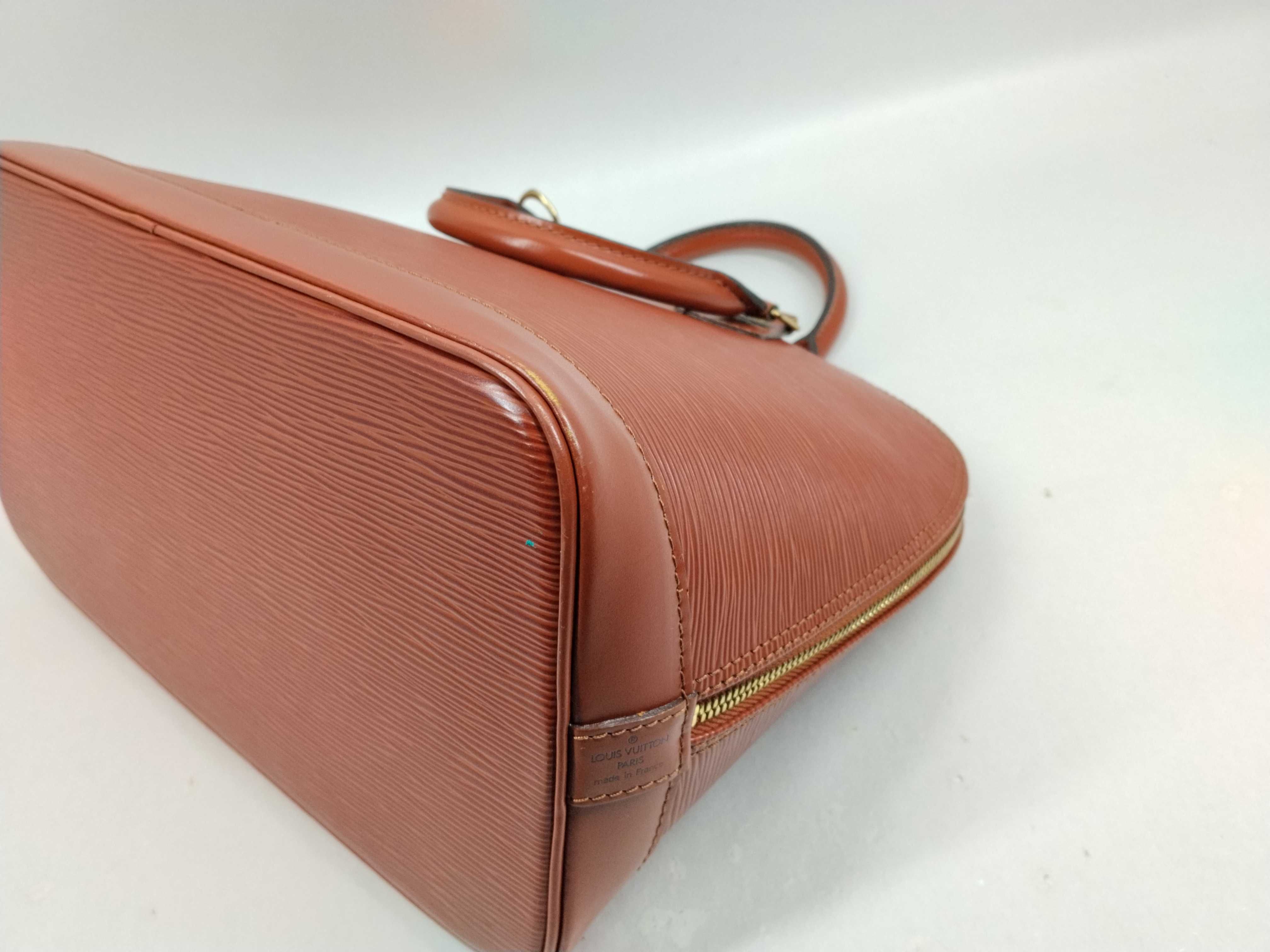 Epi Alma MM Handbag with Padlock — view 9