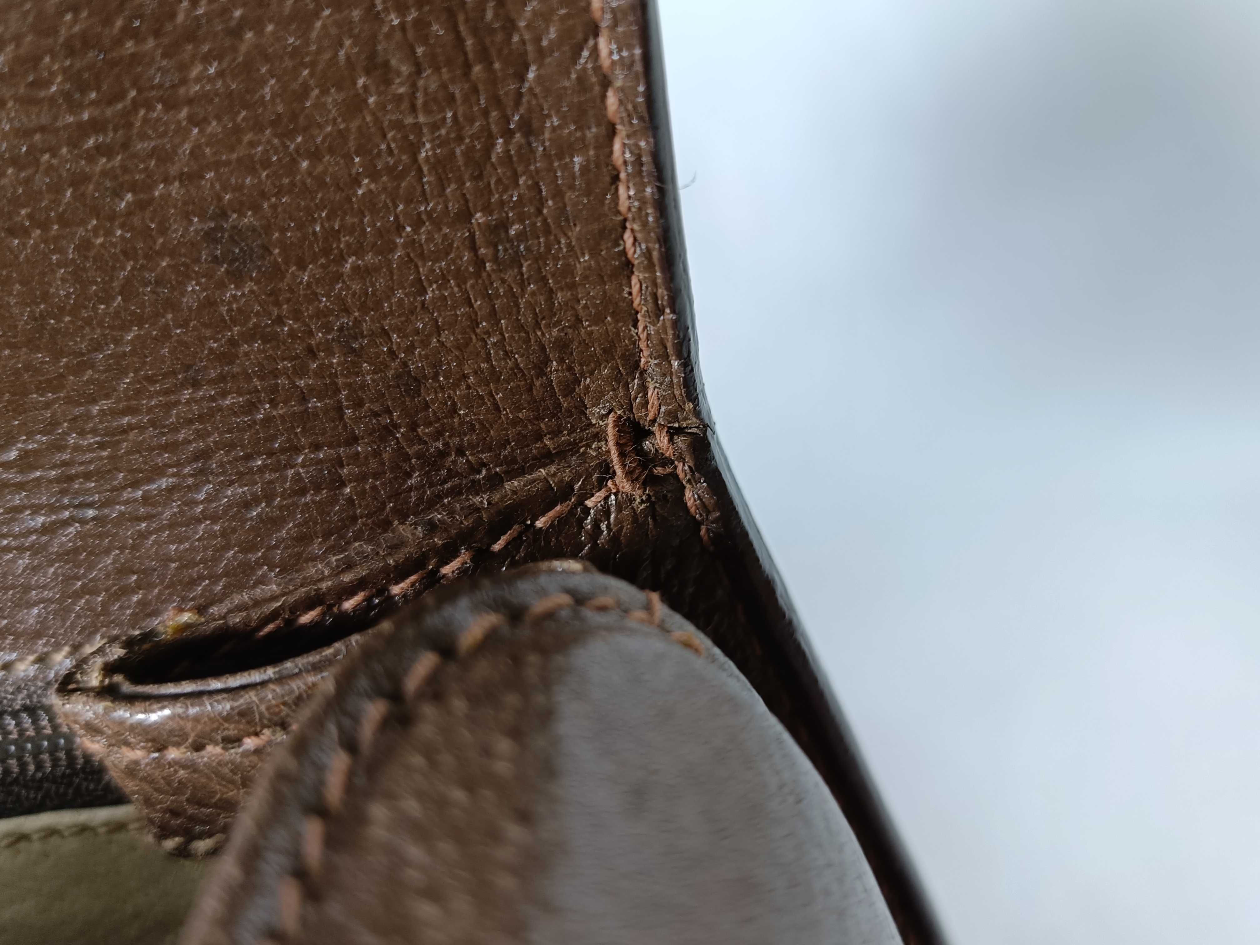 Bamboo Handbag Turnlock Leather Handbag — view 11