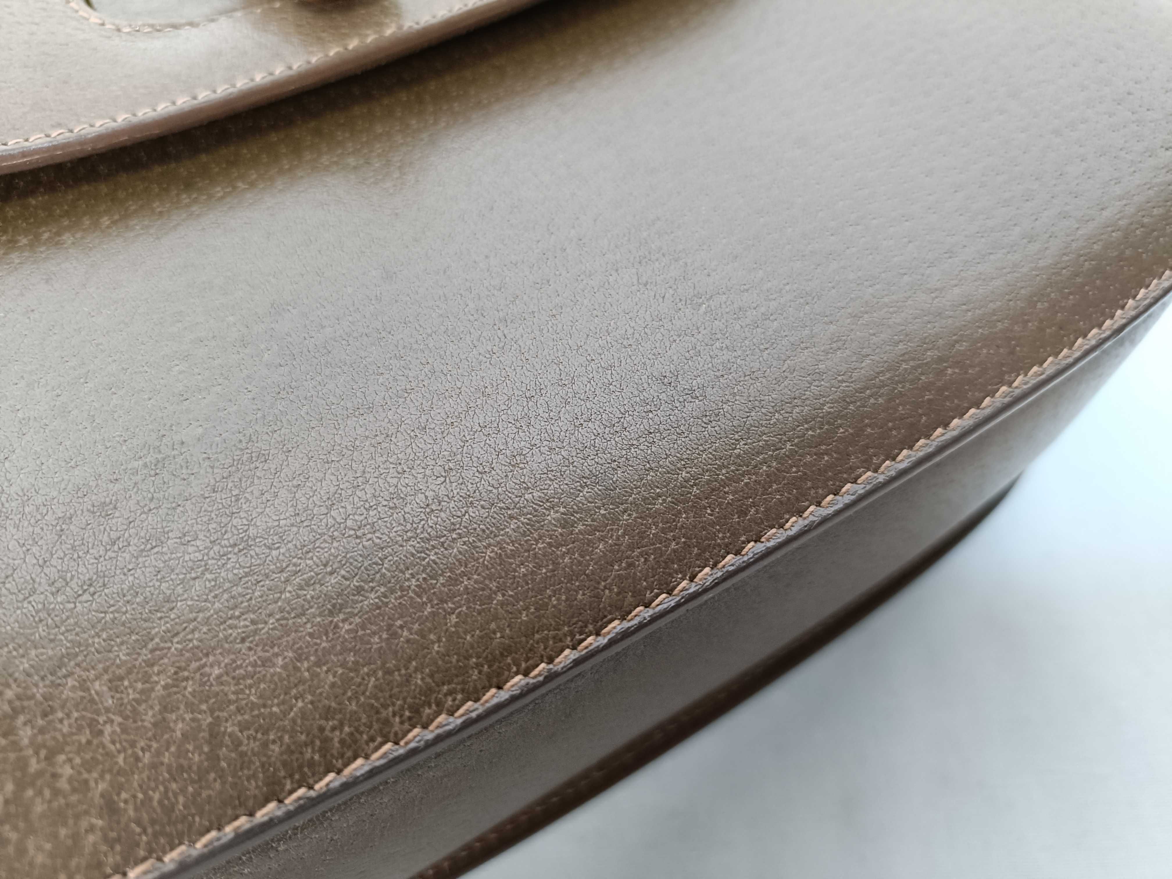 Bamboo Handbag Turnlock Leather Handbag — view 4