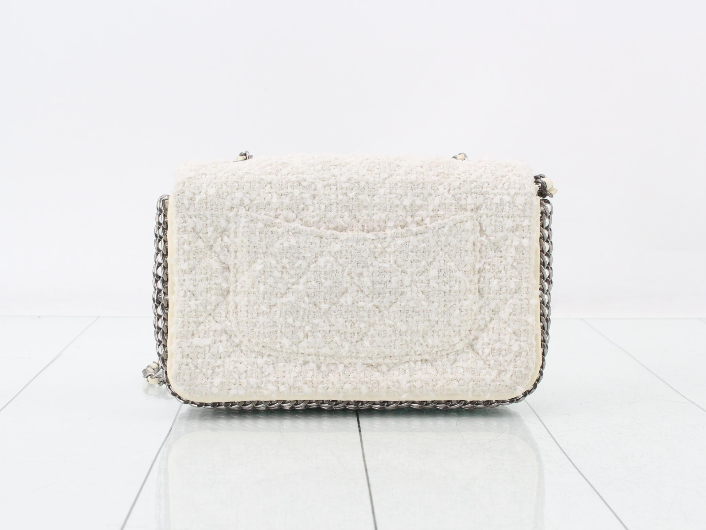 Matelassé Pile Chain Shoulder Bag — view 2