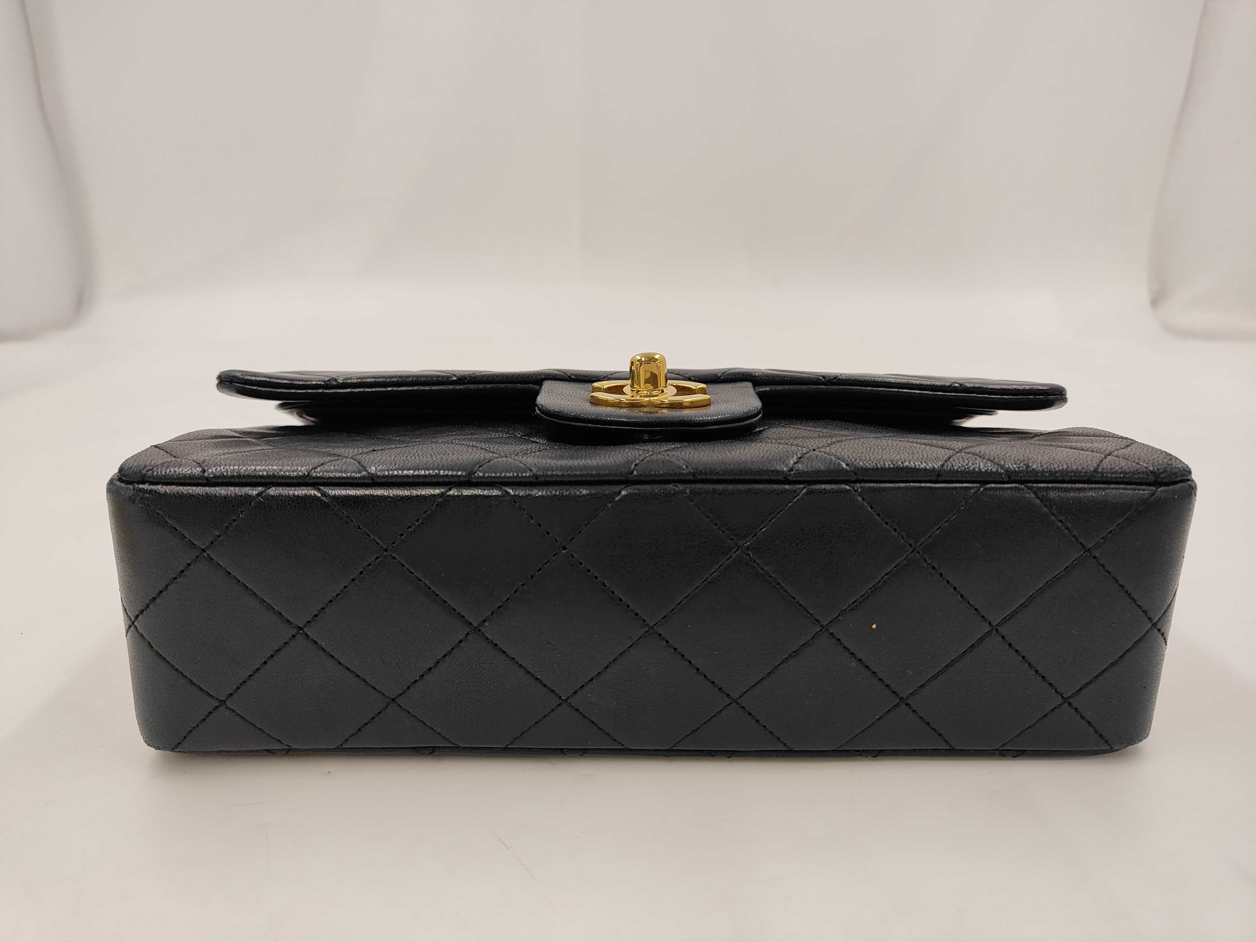 Lambskin Matelassé Double Flap 23 Shoulder Bag — view 4