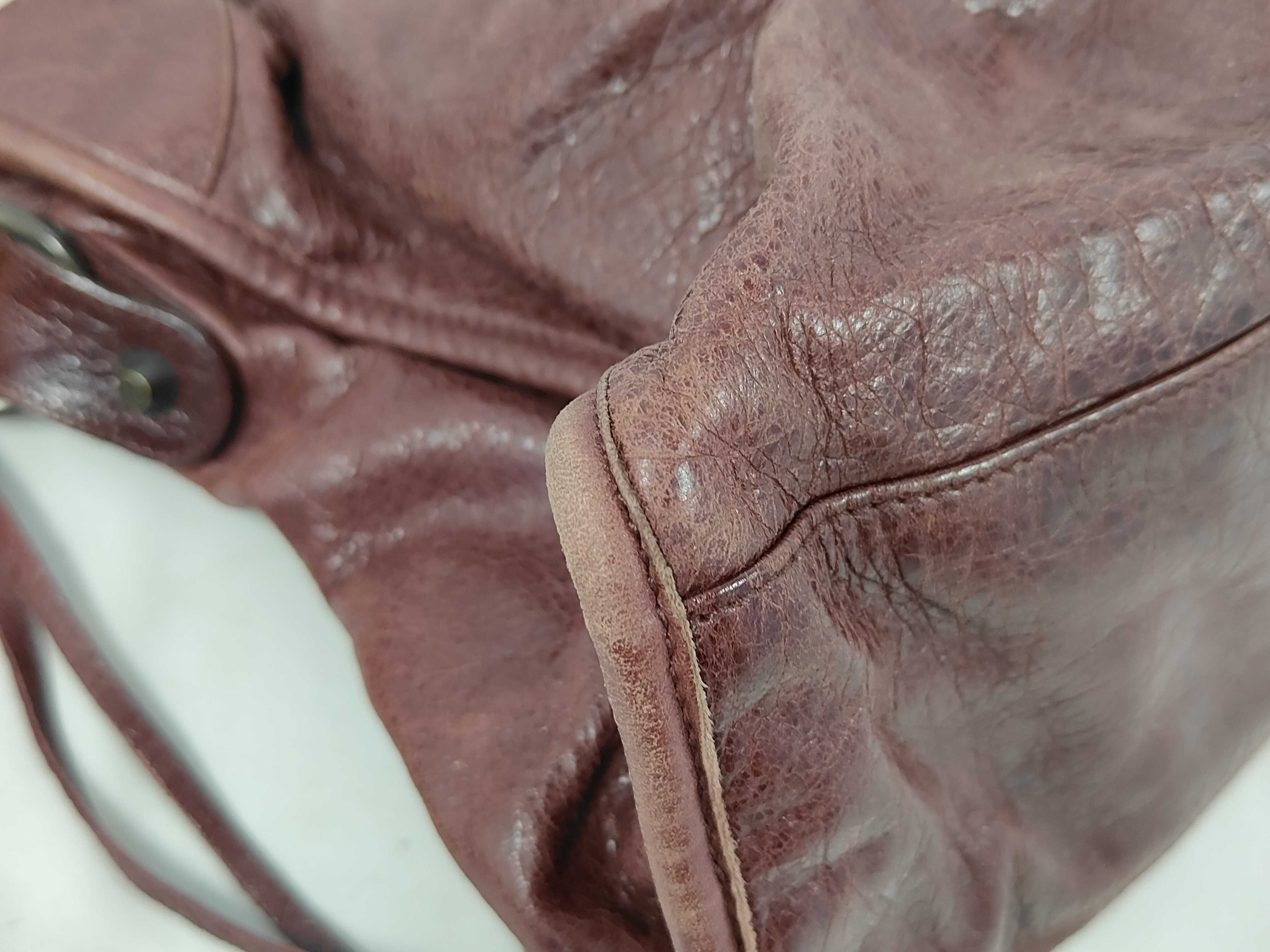 The First Handbag, Red Handbag — view 3