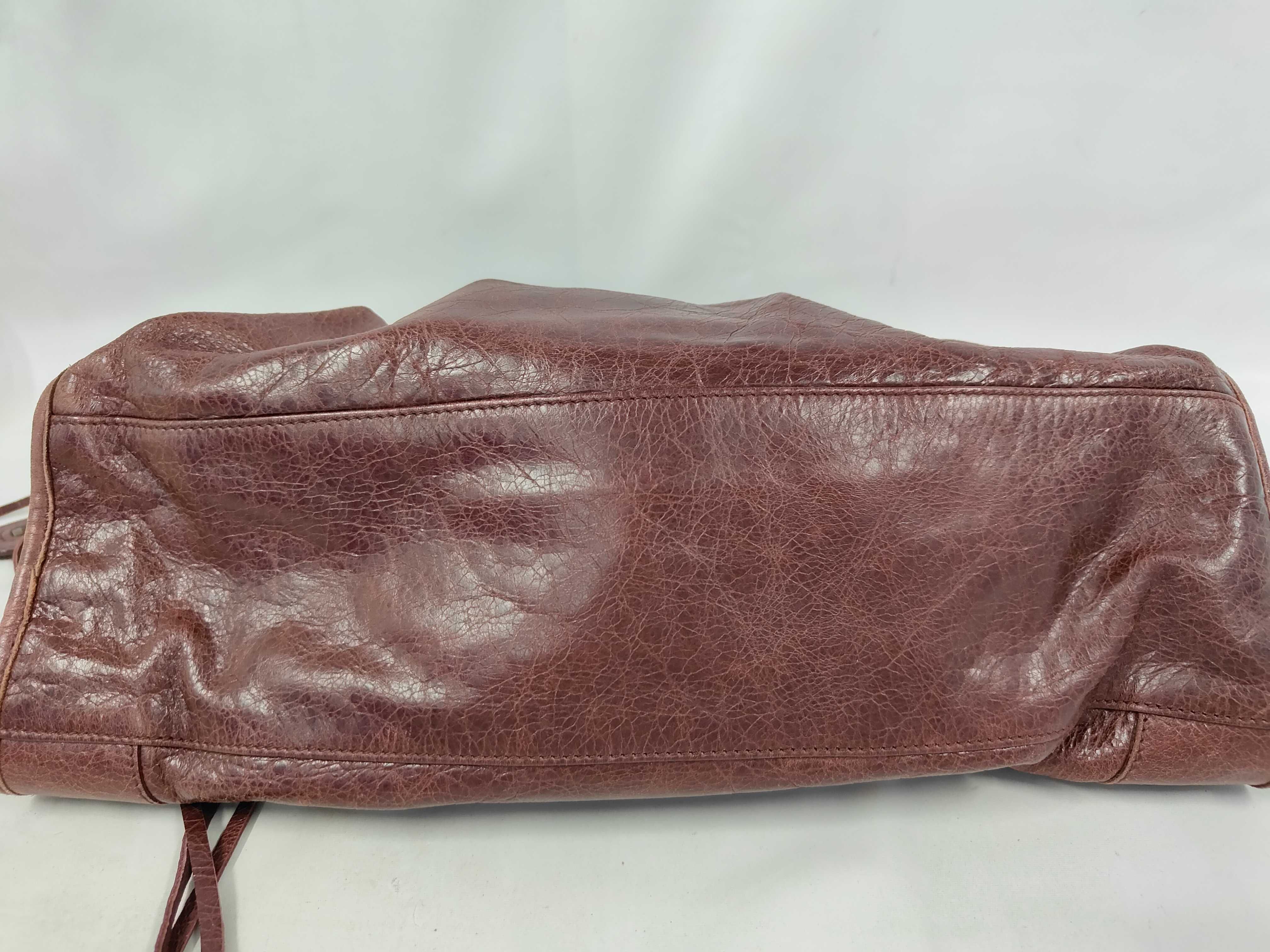The First Handbag, Red Handbag — view 4