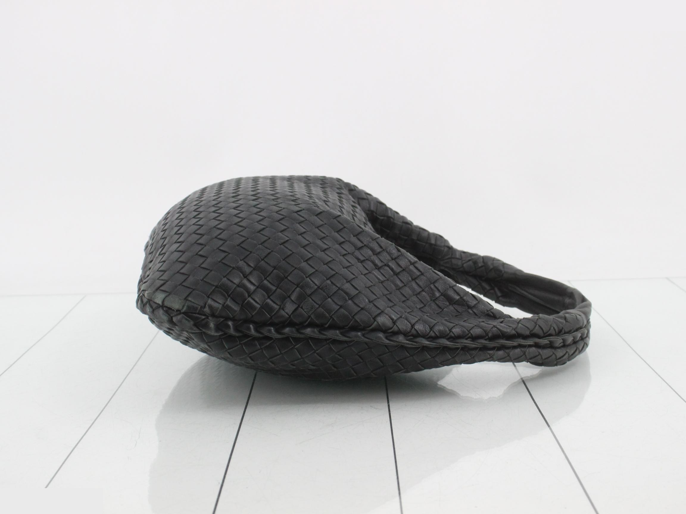 Intrecciato (bag) / Handbag / Hobo — view 3