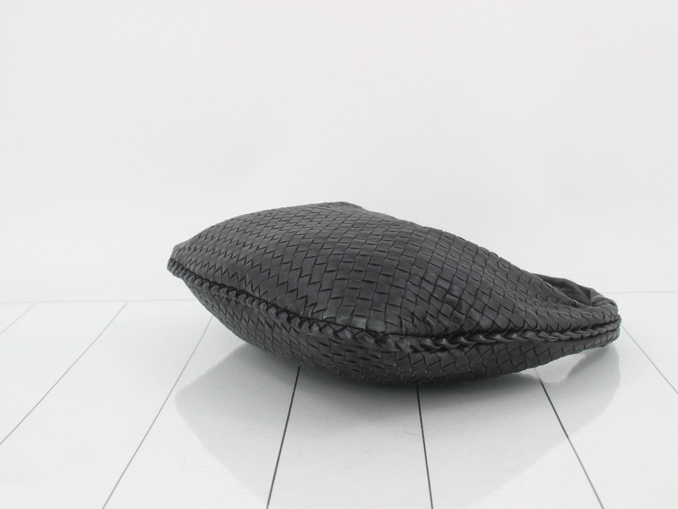 Intrecciato (bag) / Handbag / Hobo — view 6
