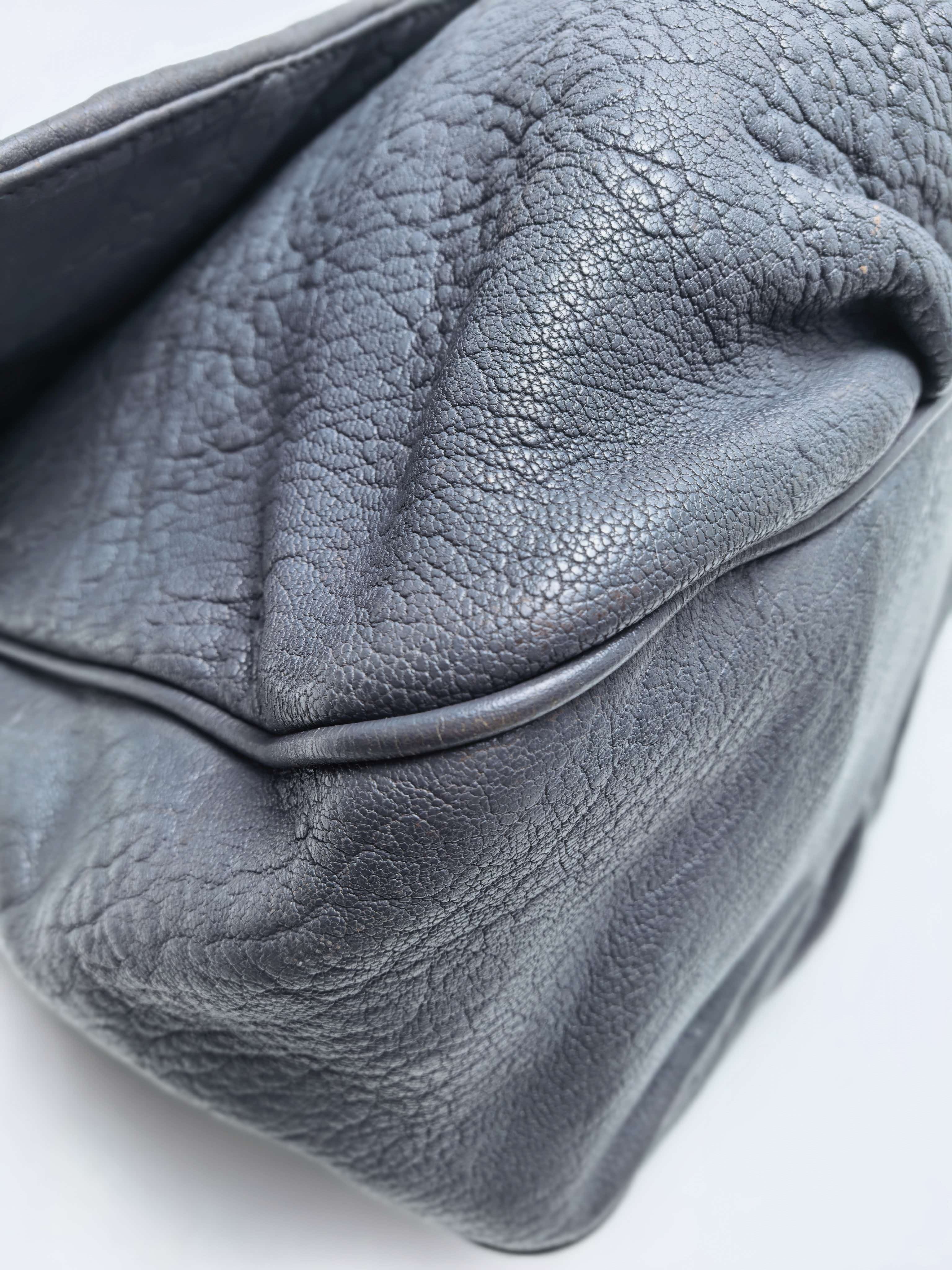 【*Shipped from: China*】FENDI Baguette Leather Handbag — view 7