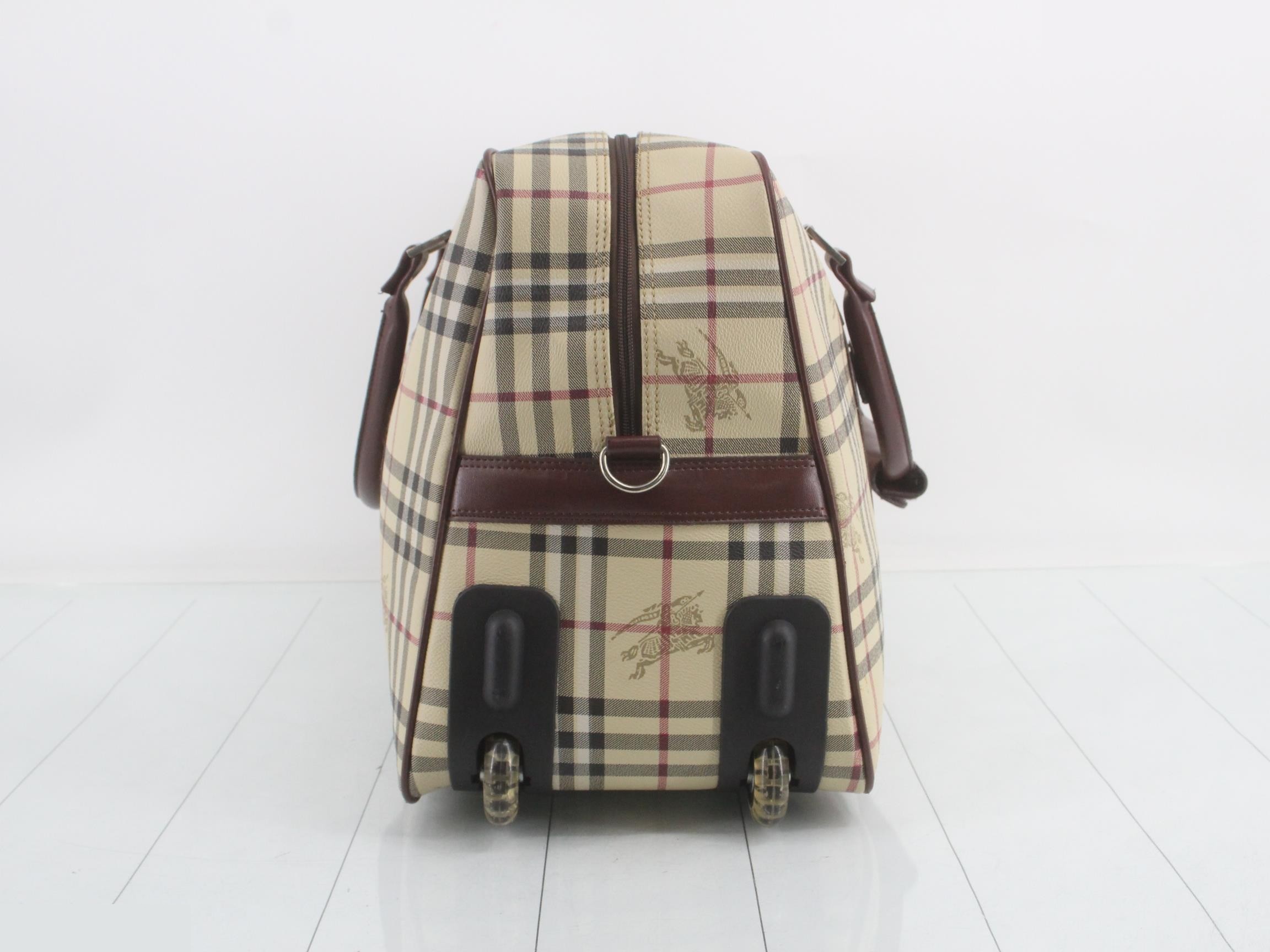 Burberry's Nova Check 2WAY Boston Bag — view 3