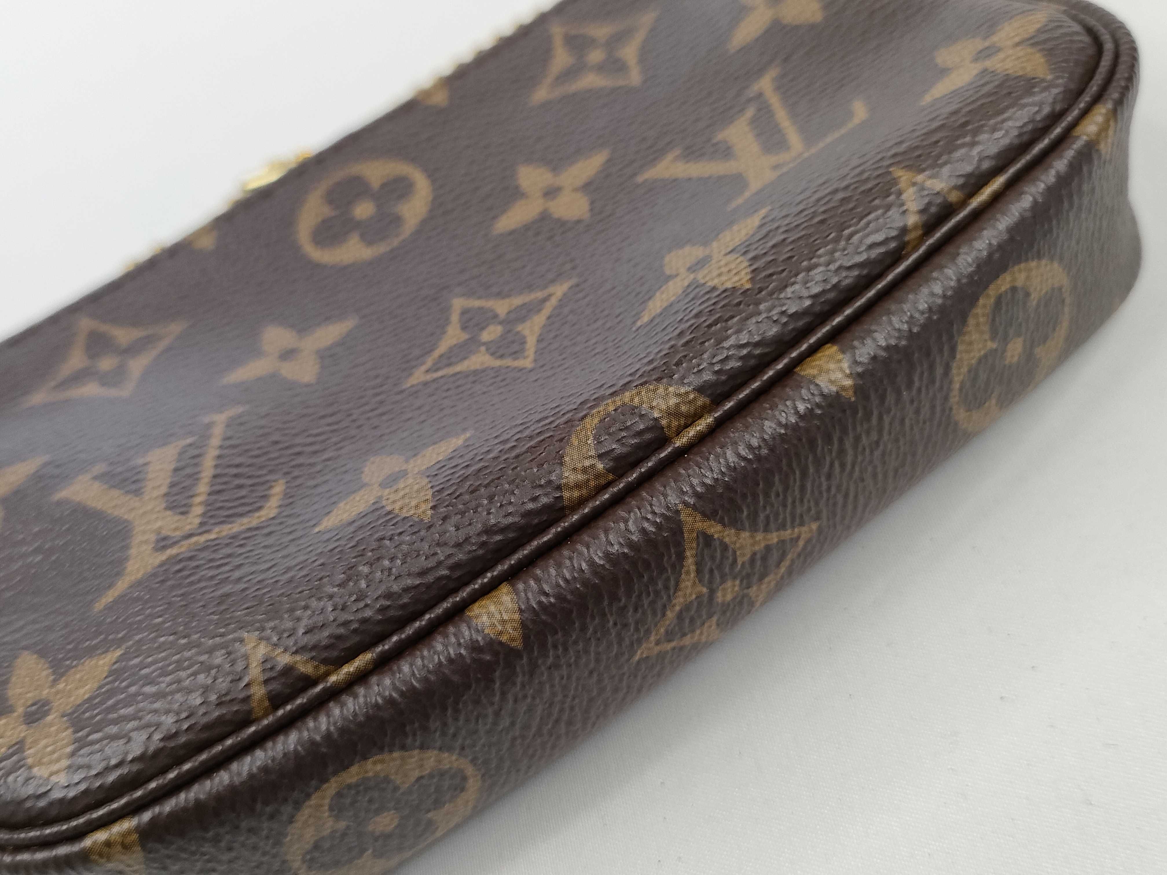 Monogram Mini Pochette Accessoires M58009 SF2221 Brown Handbag — view 14