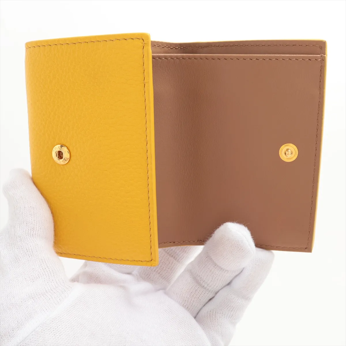 Vitello Daino 1MH021 Leather Compact Wallet Yellow — view 3