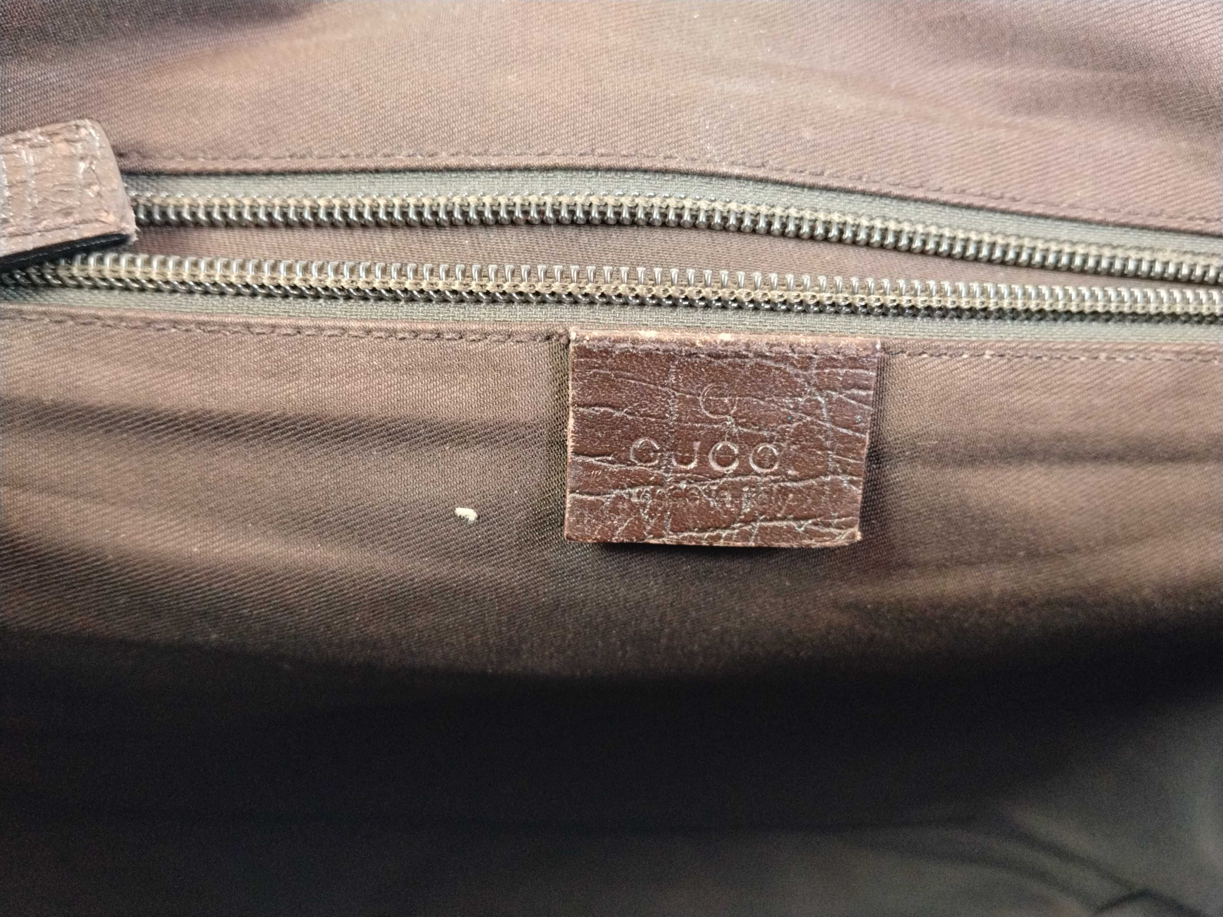 GG Supreme Shoulder Bag, Crossbody Bag — view 11