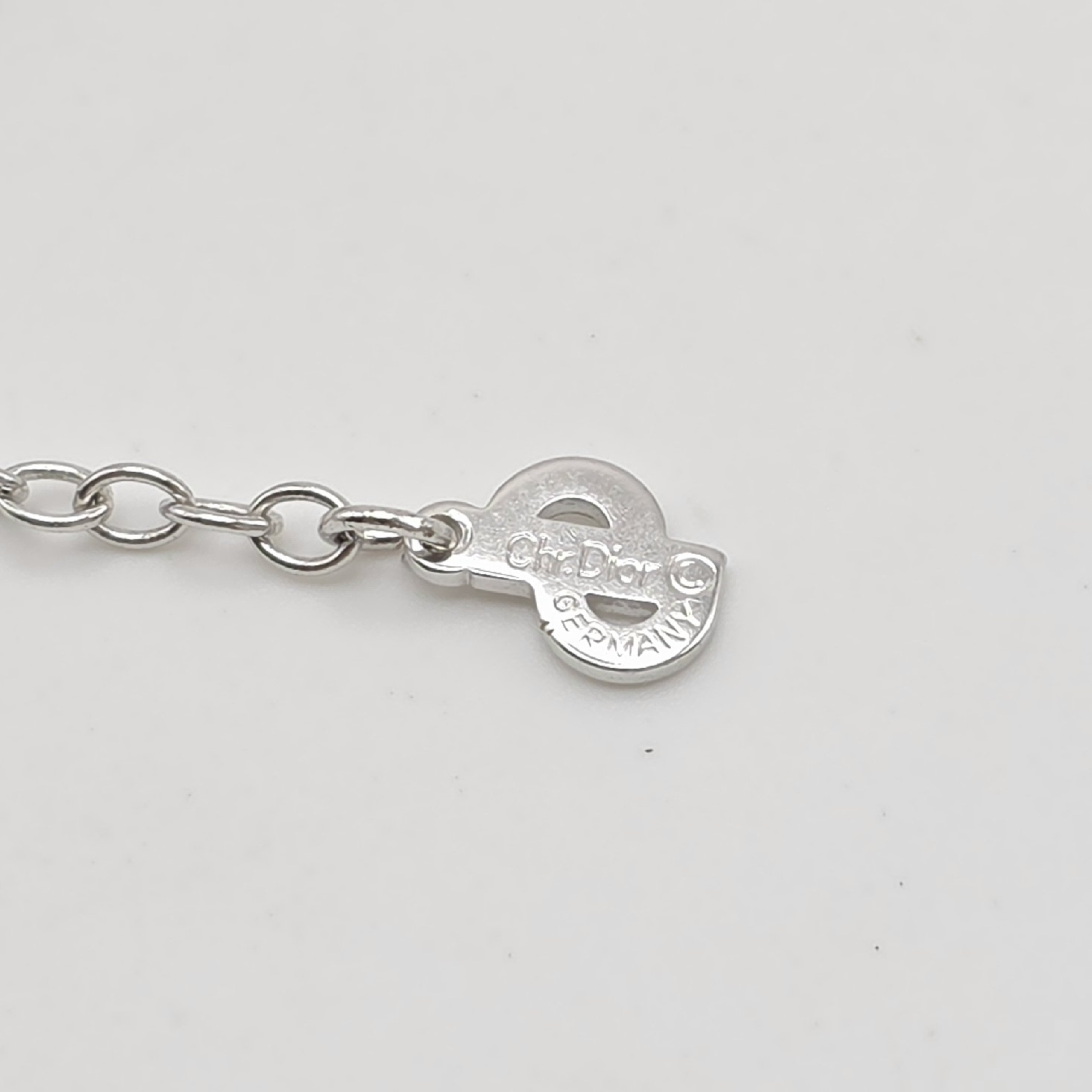 necklace — view 4