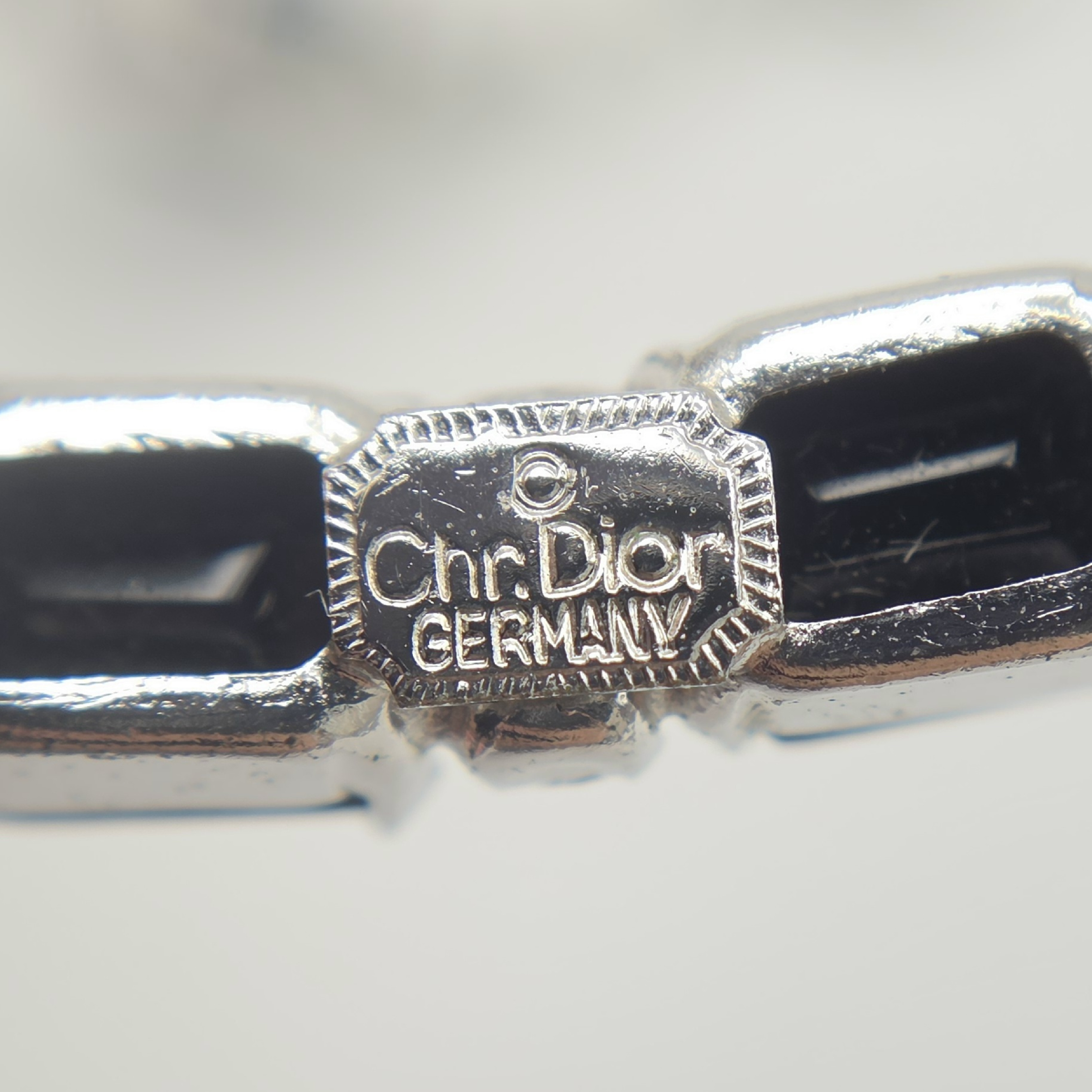 necklace — view 5