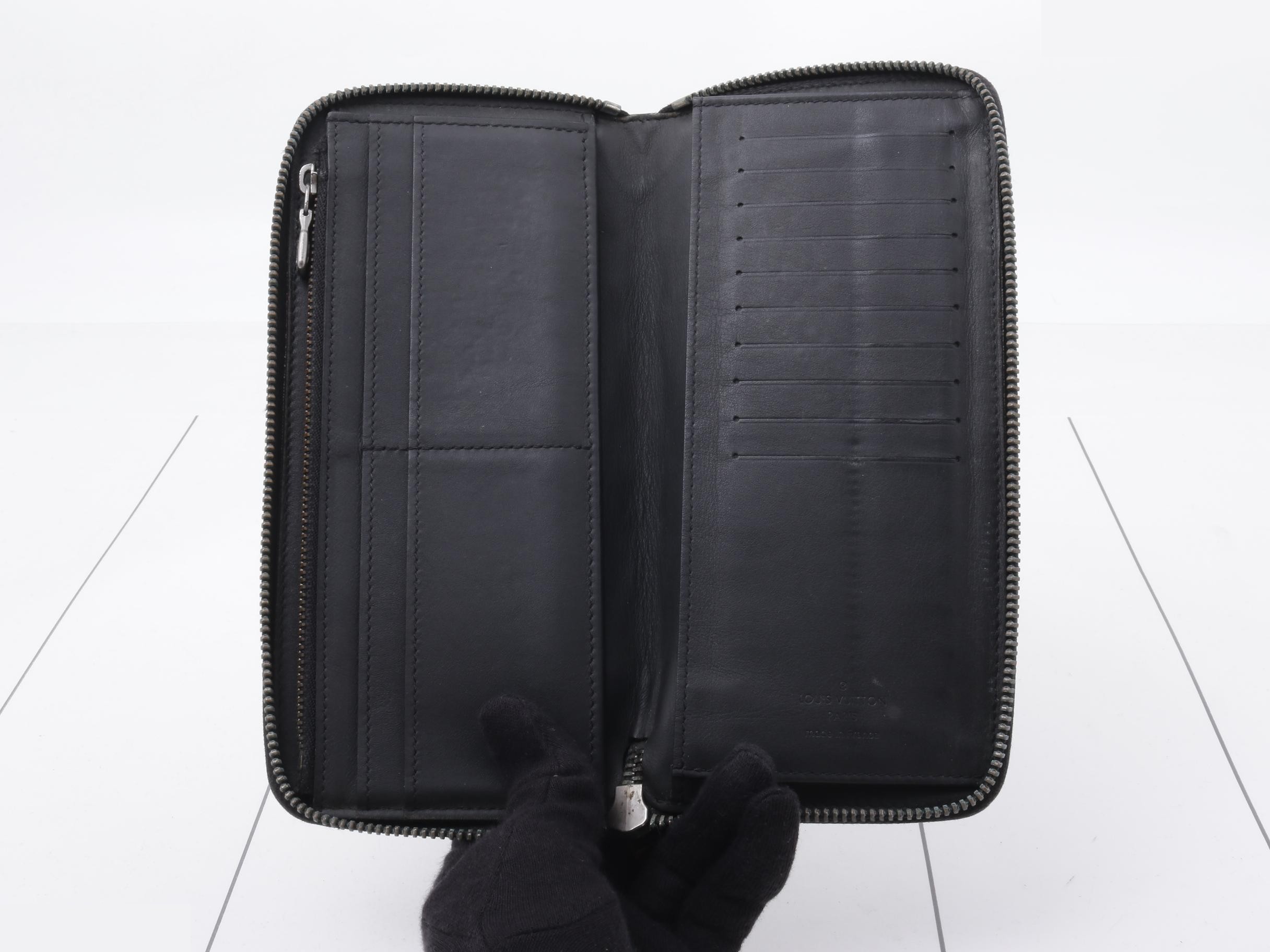 Damier Infini Round Zip Long Wallet — view 4