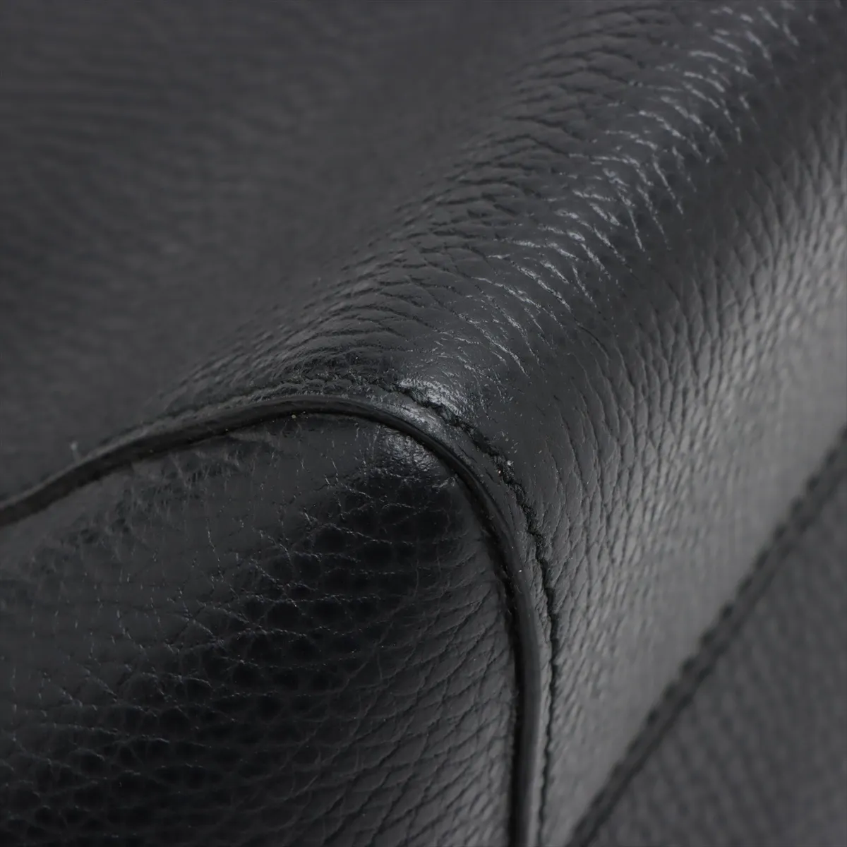 swing leather tote bag black 354408 — view 14