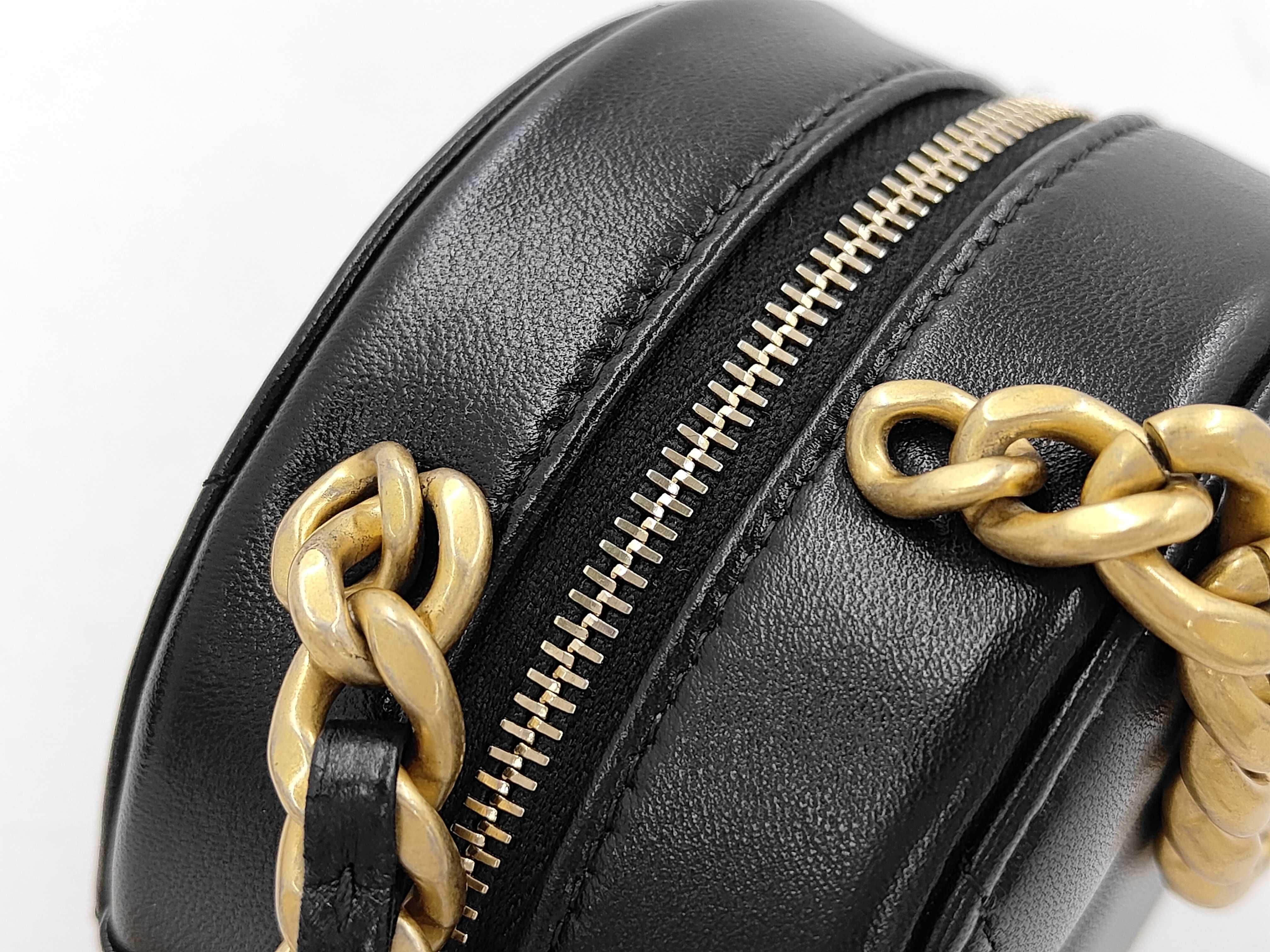 19 Round Chain Shoulder Bag — view 6