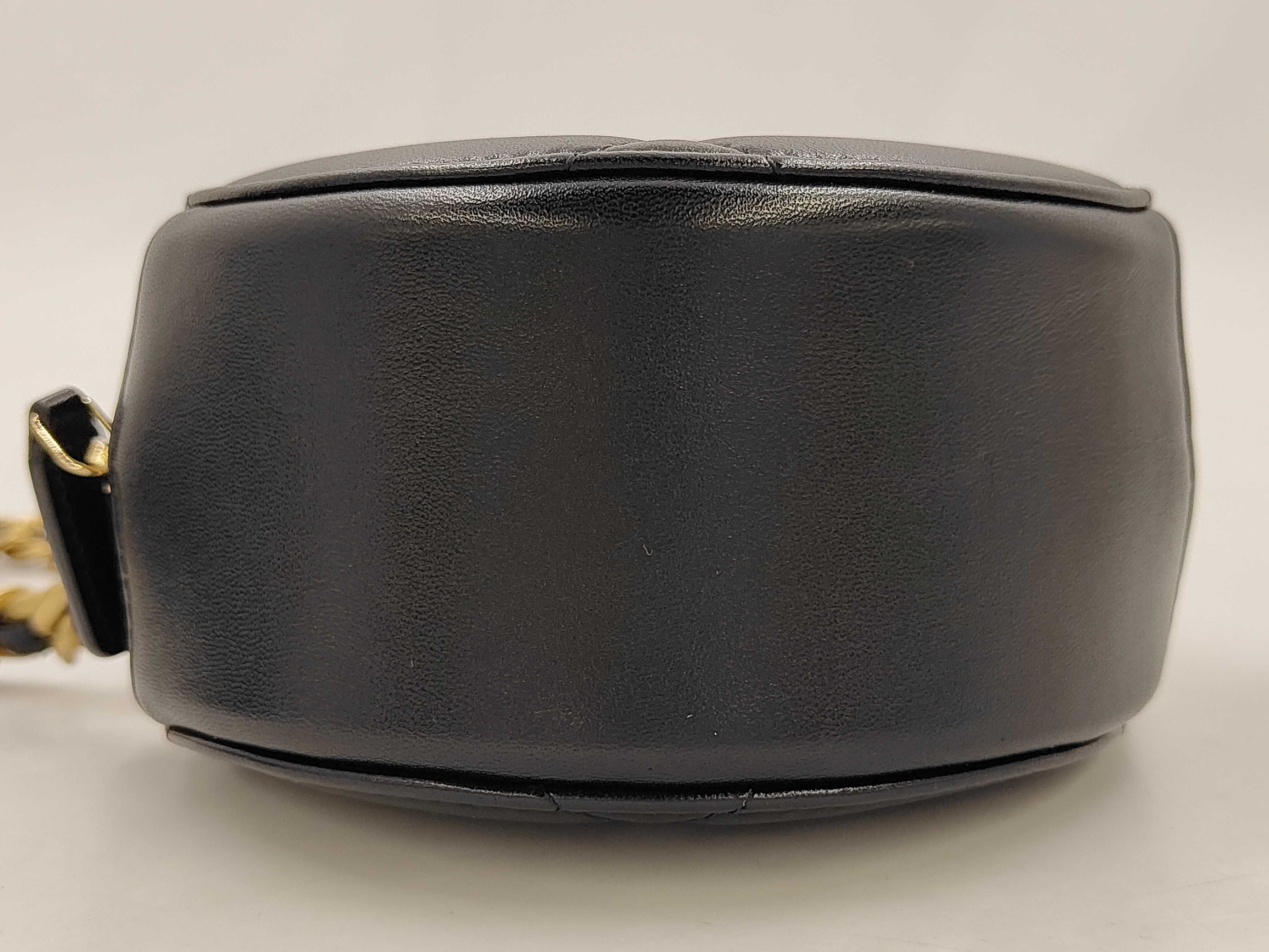 19 Round Chain Shoulder Bag — view 8