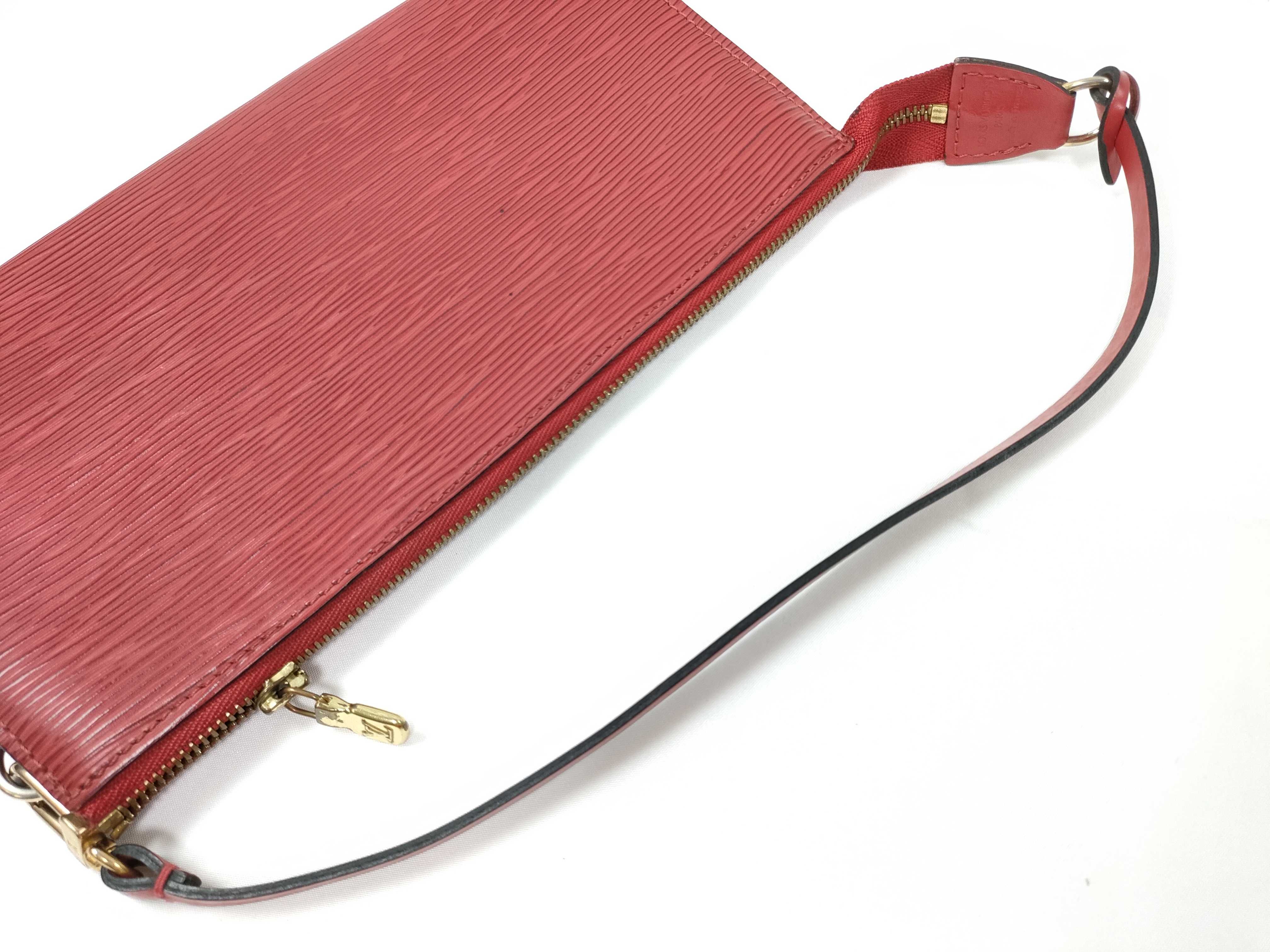 Epi Red Leather Pochette Shoulder Bag — view 9