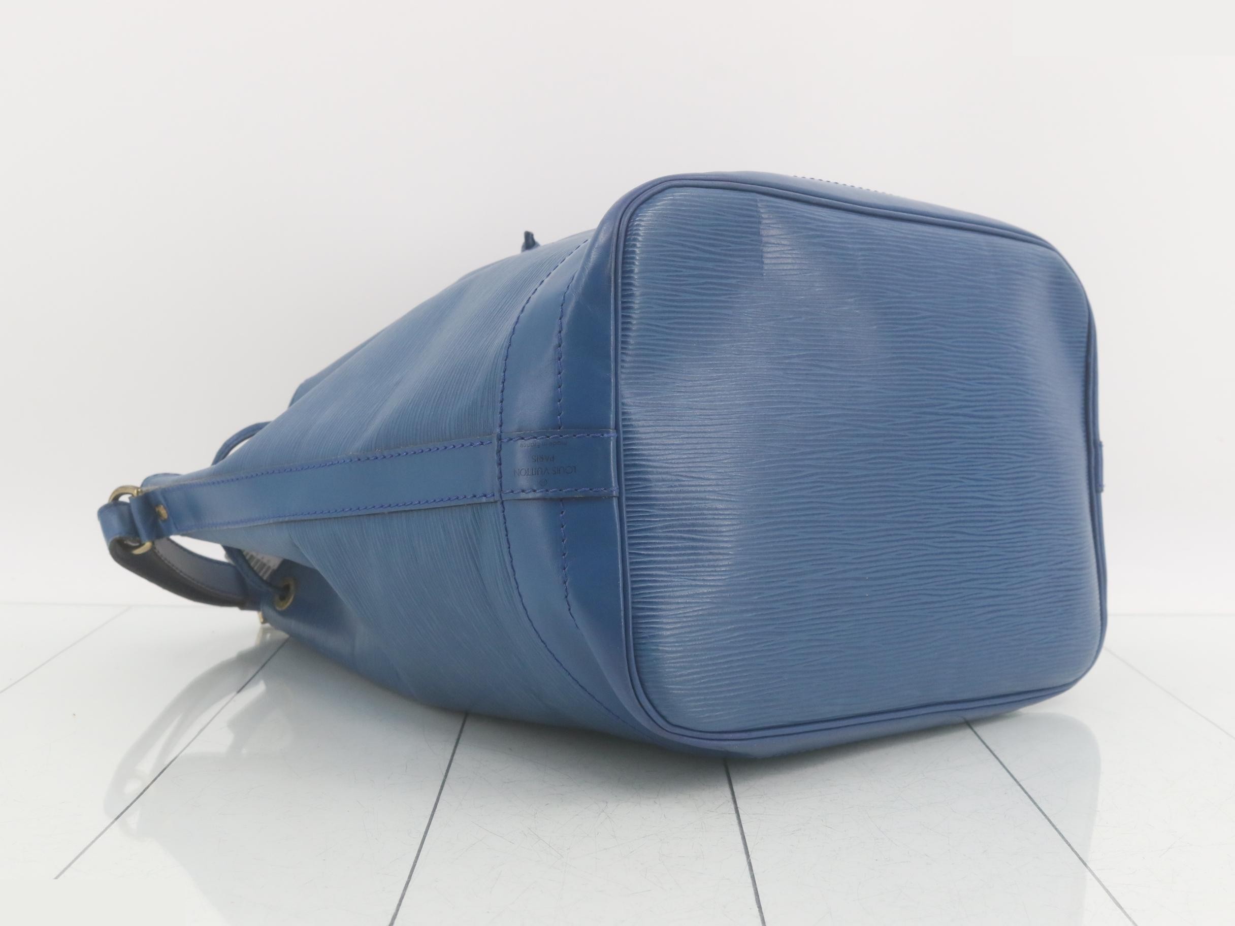Noé Toledo Blue — view 5